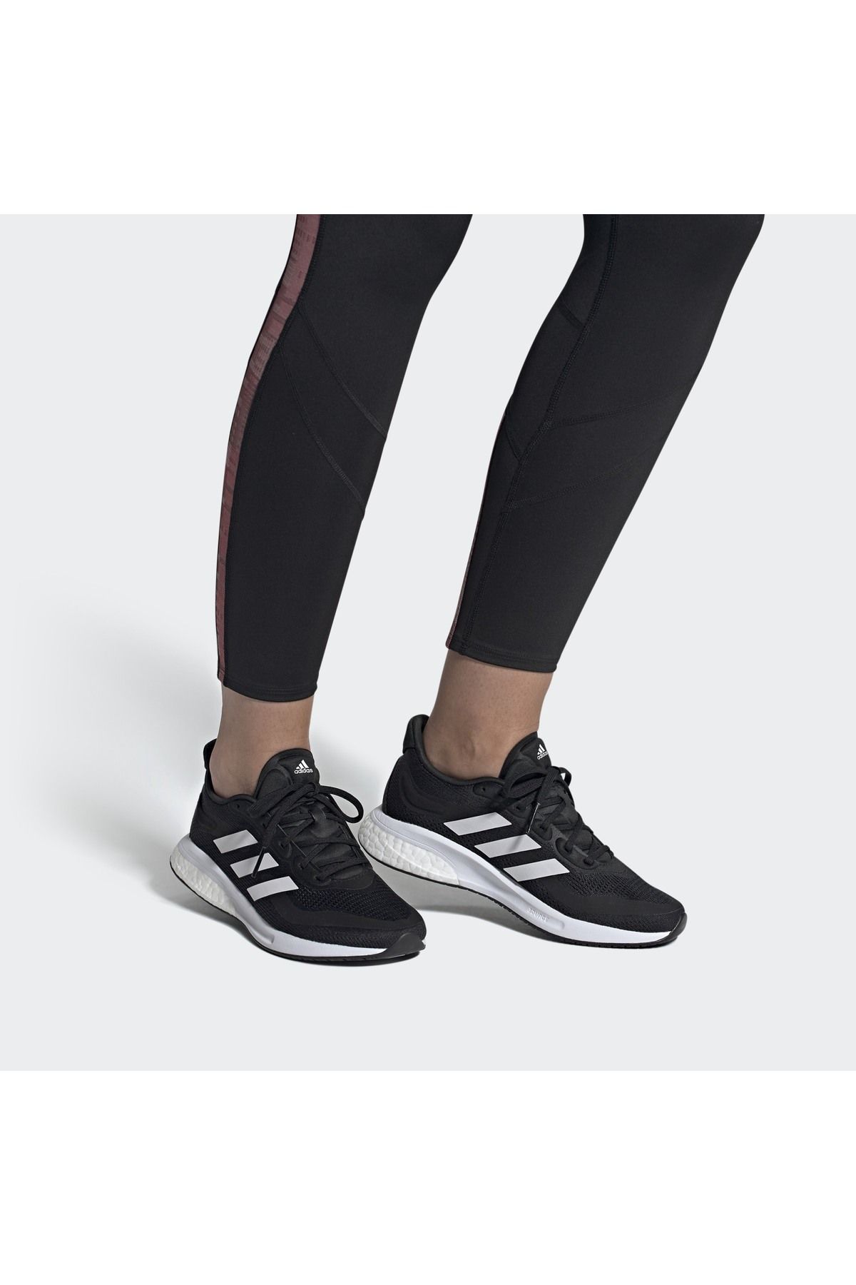 کفش دو و تمرین سفید زنانه های در حال رانینگ adidas
