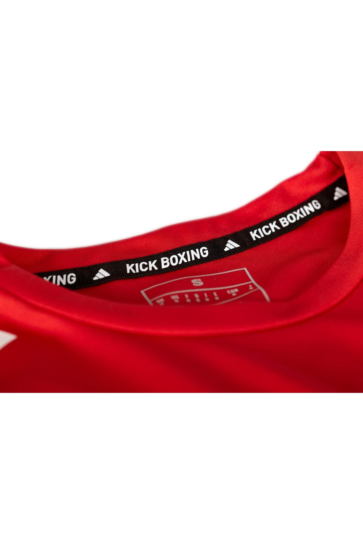 تجهیزات بوکس قرمز namewakost1 Wako تأیید کرد که ورزشکار adidas