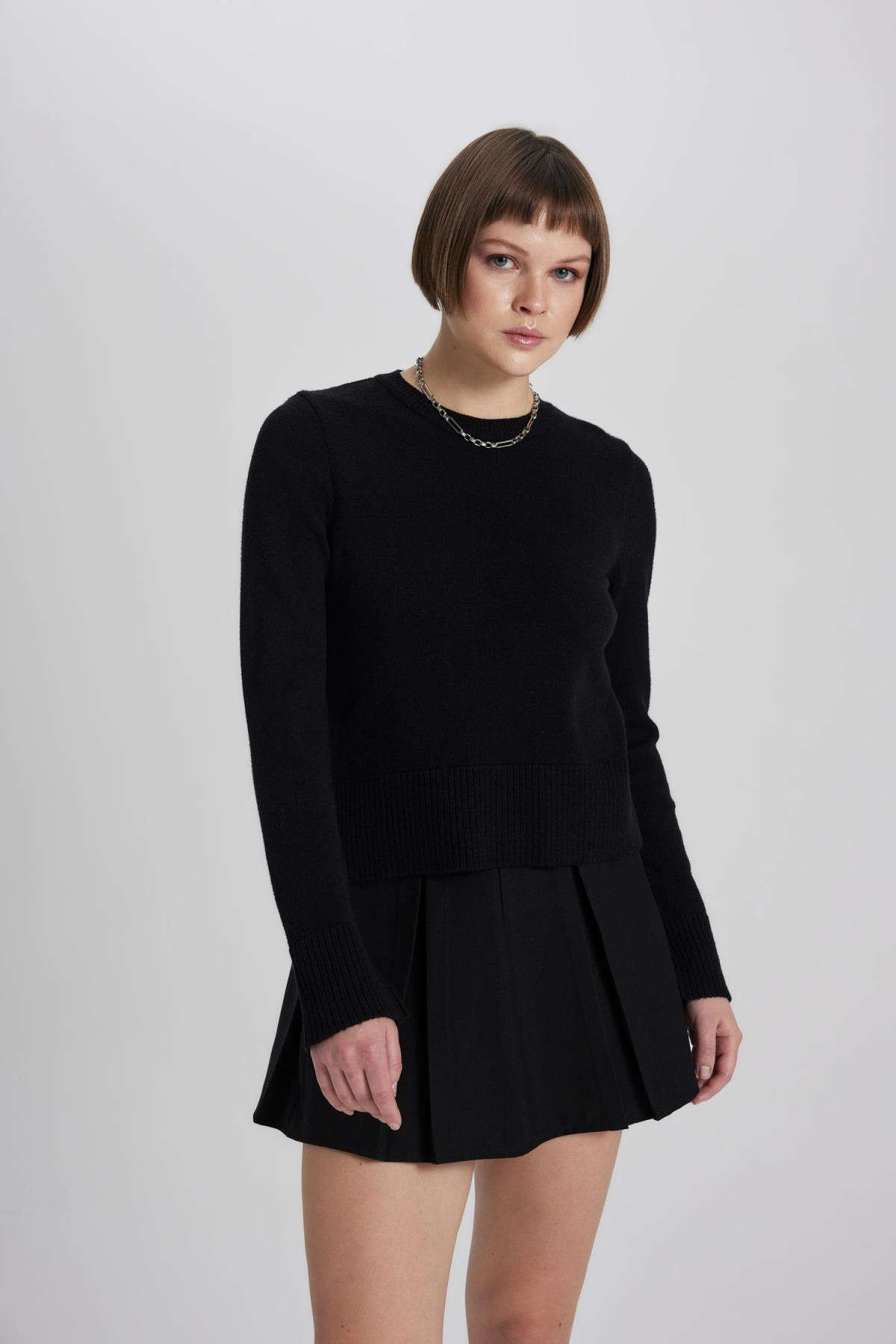 Defacto Pullover Schwarz Regular Fit Trendyol