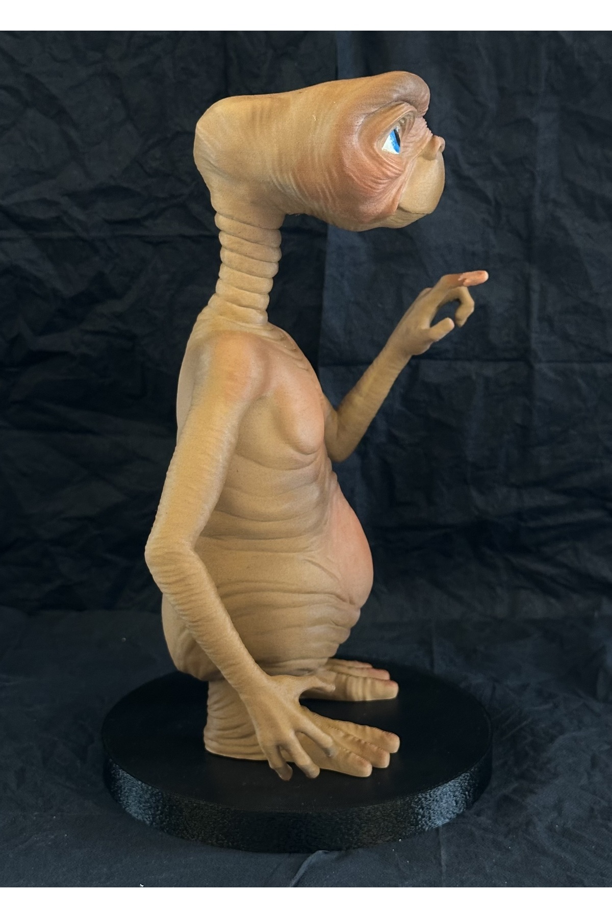 E.T. ET 1982 ユニバーサルシティスタジオ　アメリカ　フィギュア PinArtWorks E.t. The Extra-terrestrial 1982 - 25cm Et Uzaylı