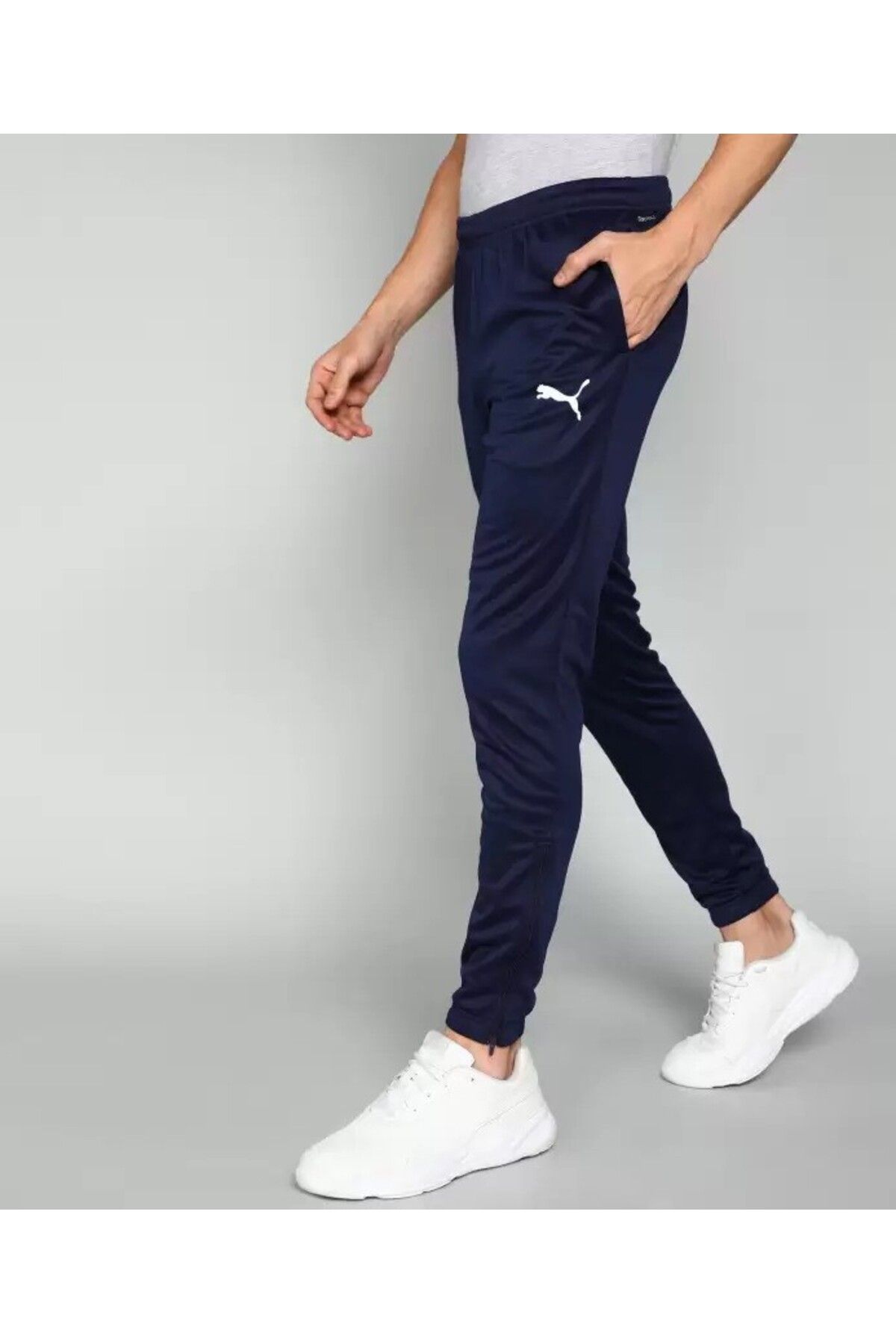 Navy blue new arrivals puma sweatpants