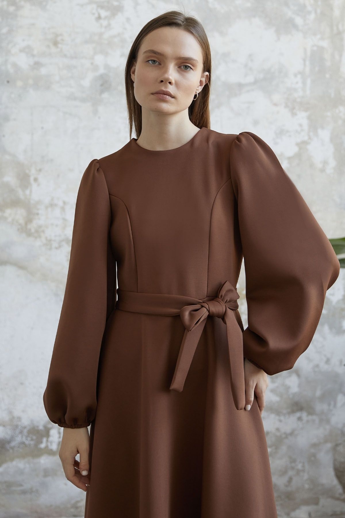 InStyle-Balloon Sleeve Belted Scuba Dress - Tan 3