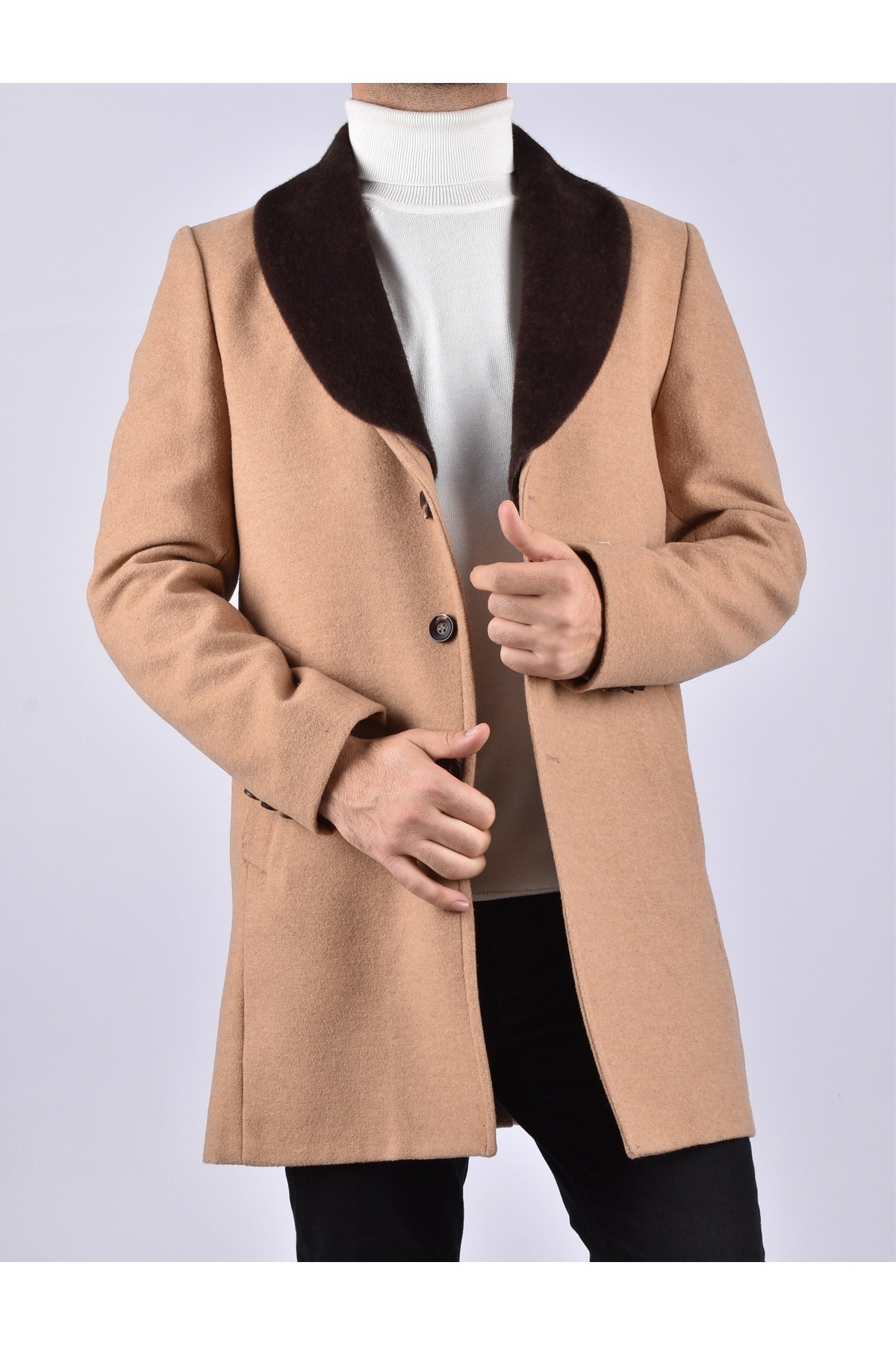  1001 کاپشن پشمی خزدار / شتری / 50