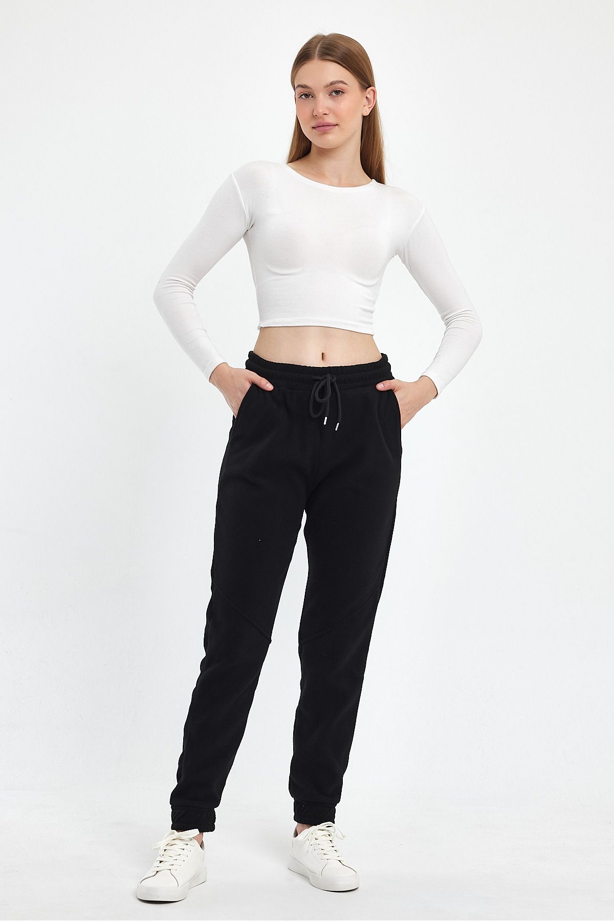 Tracksuit bottoms sales and crop top