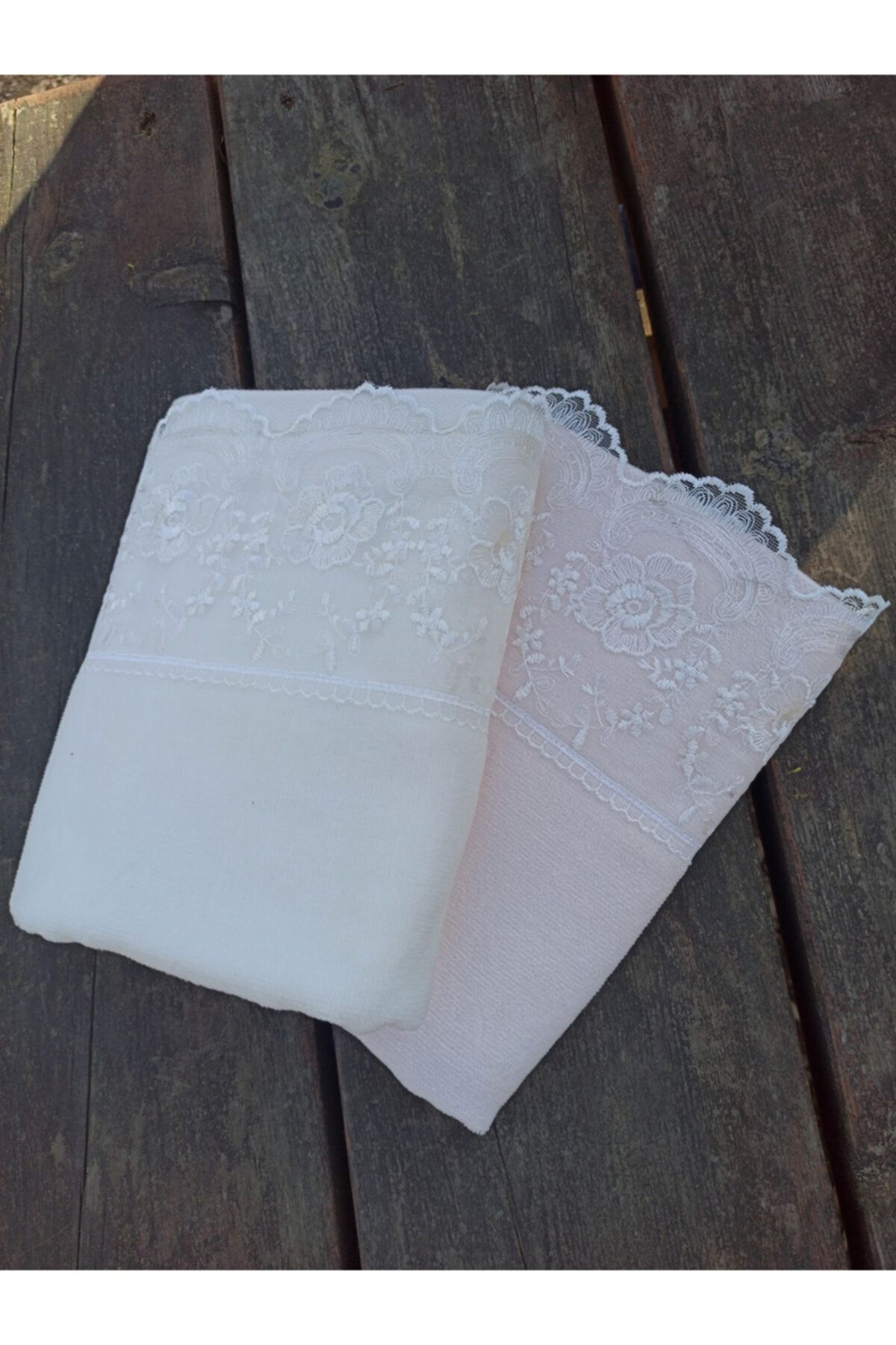 Çeyiz Bahçesi Set De Prosoape Din Catifea Din 2 Piese Cu Dantela Frantuzeasca Turcoaz - One Size