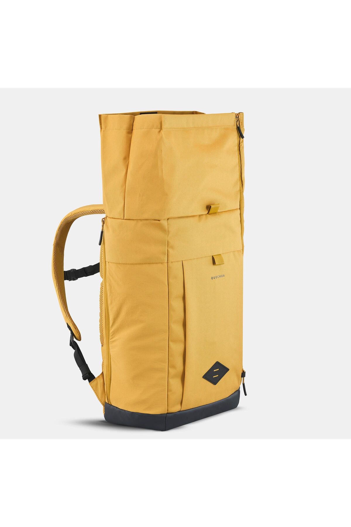 Decathlon Quechua Outdoor S rt antas 23l Sar Nh Escape