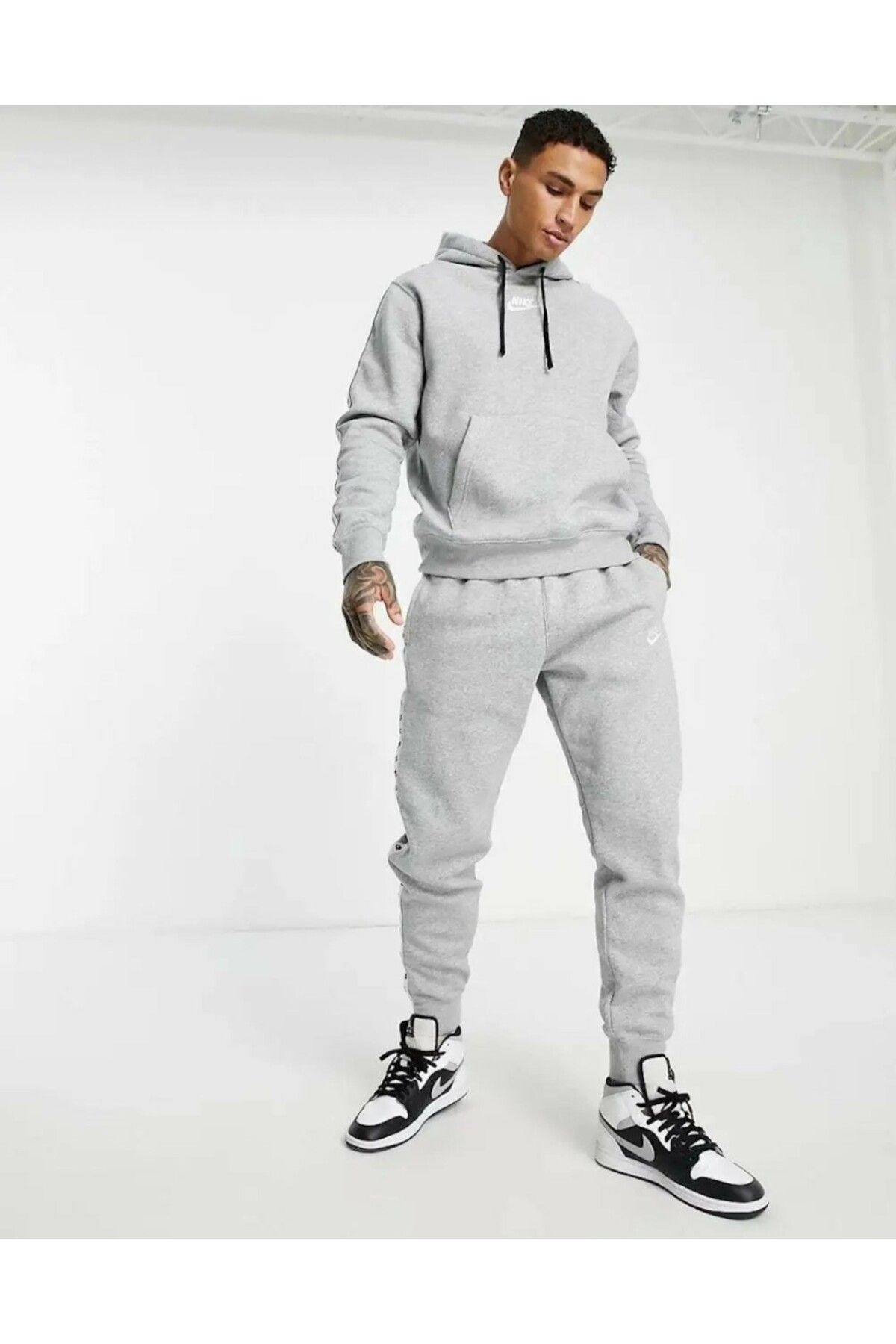 Nike repeat shop tape tracksuit grey