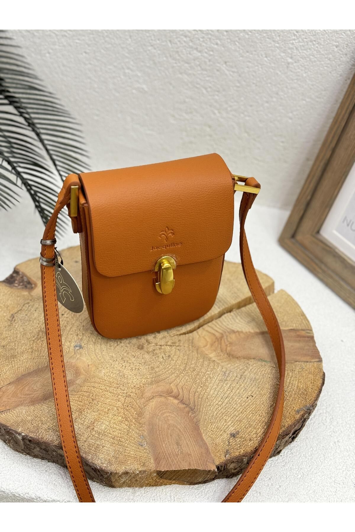 Jacquline-IM537 SMALL CROSSBODY BAG WOMEN WITH COVER 3