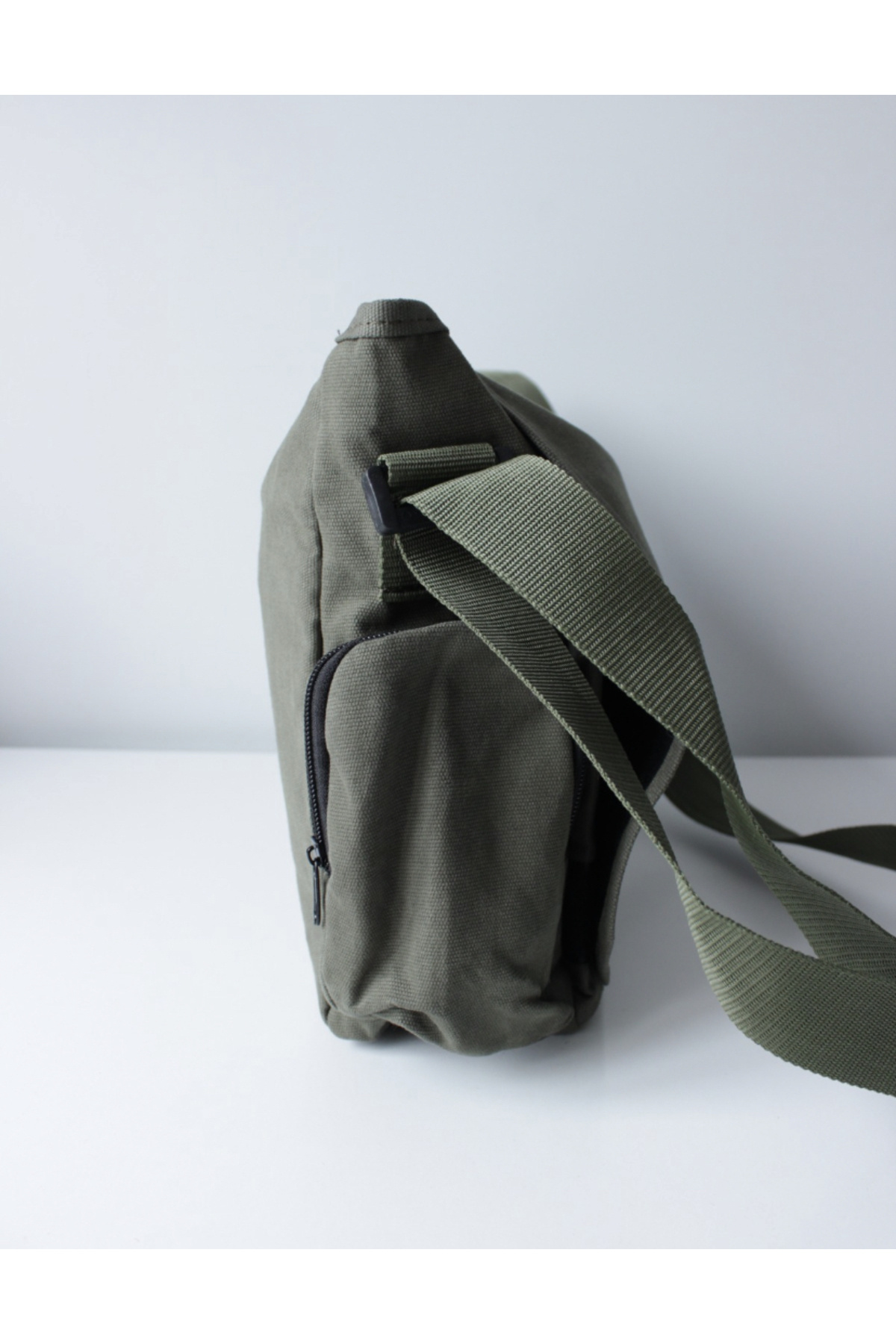 DEEFWEAR Peace Baskılı Postacı Çanta/ Bag Ayarlanbilir Kemer ve Fermurlı Cepler görsel 2