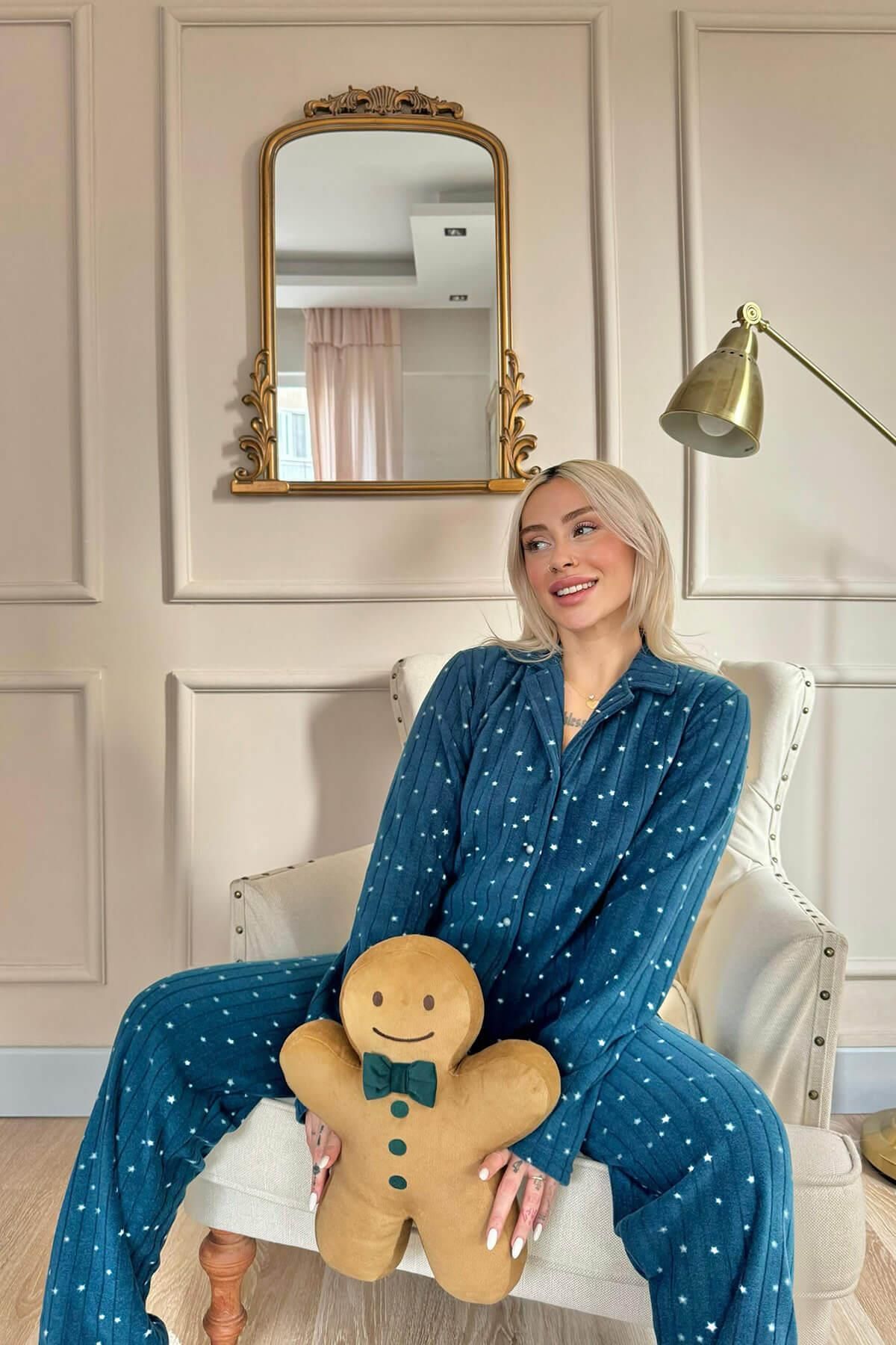 Pijamaevi-Petrol Lune Patterned Front Buttoned Plush Fleece Pajama Set 2