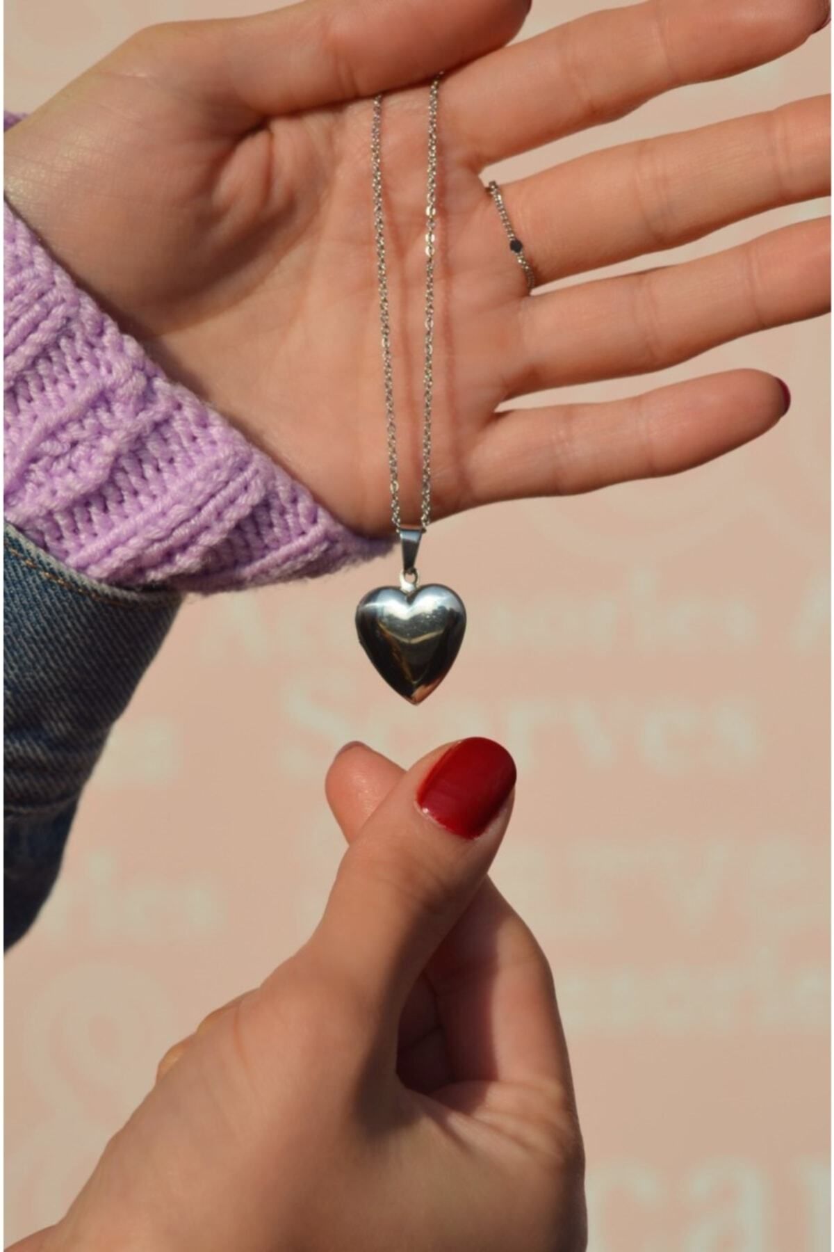 Tiffany and co heart locket hot sale necklace