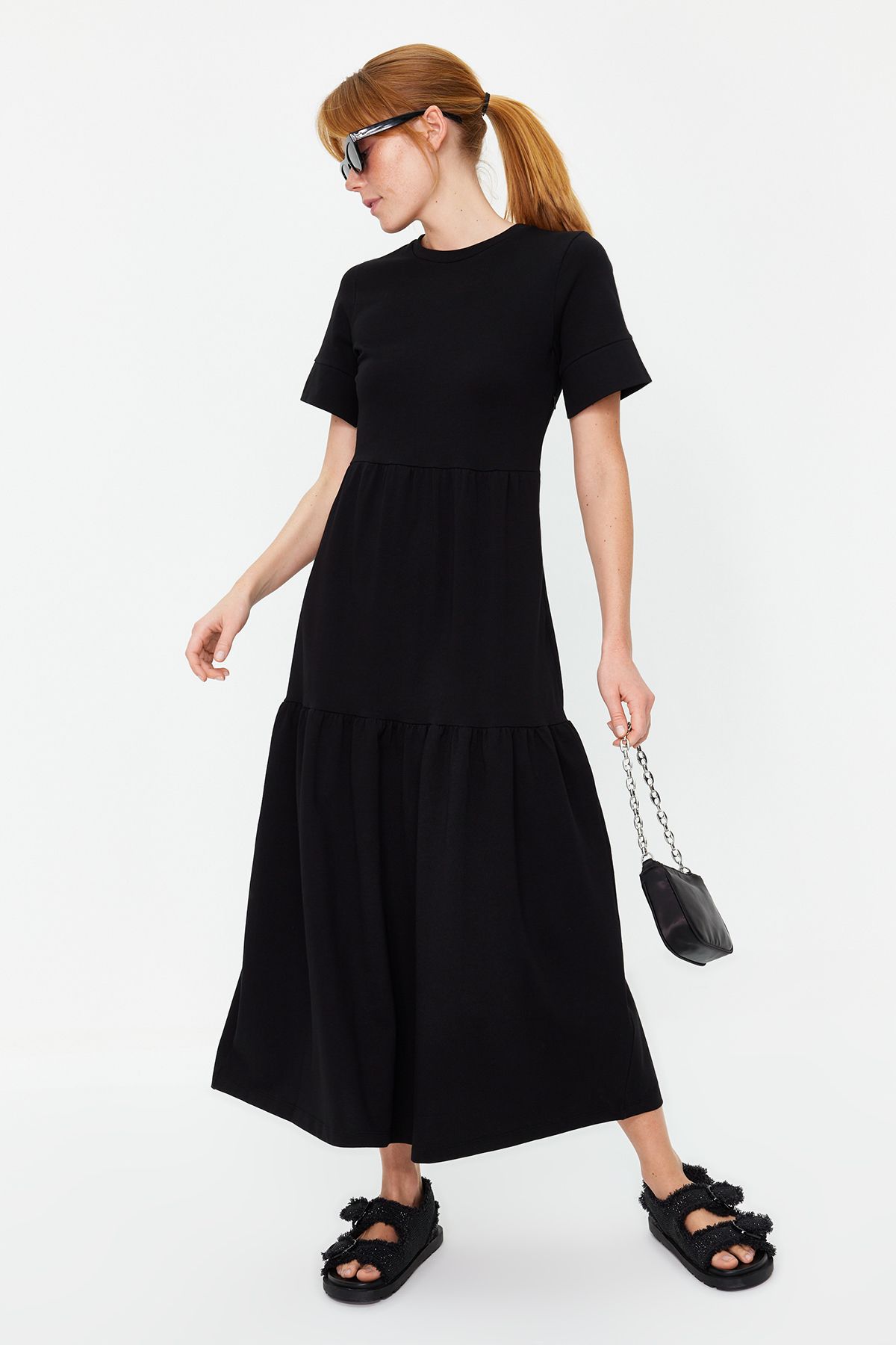 Trendyol Collection-Schwarzes gerafftes Kurzarm-Maxikleid aus Strick TWOSS24EL00132 2