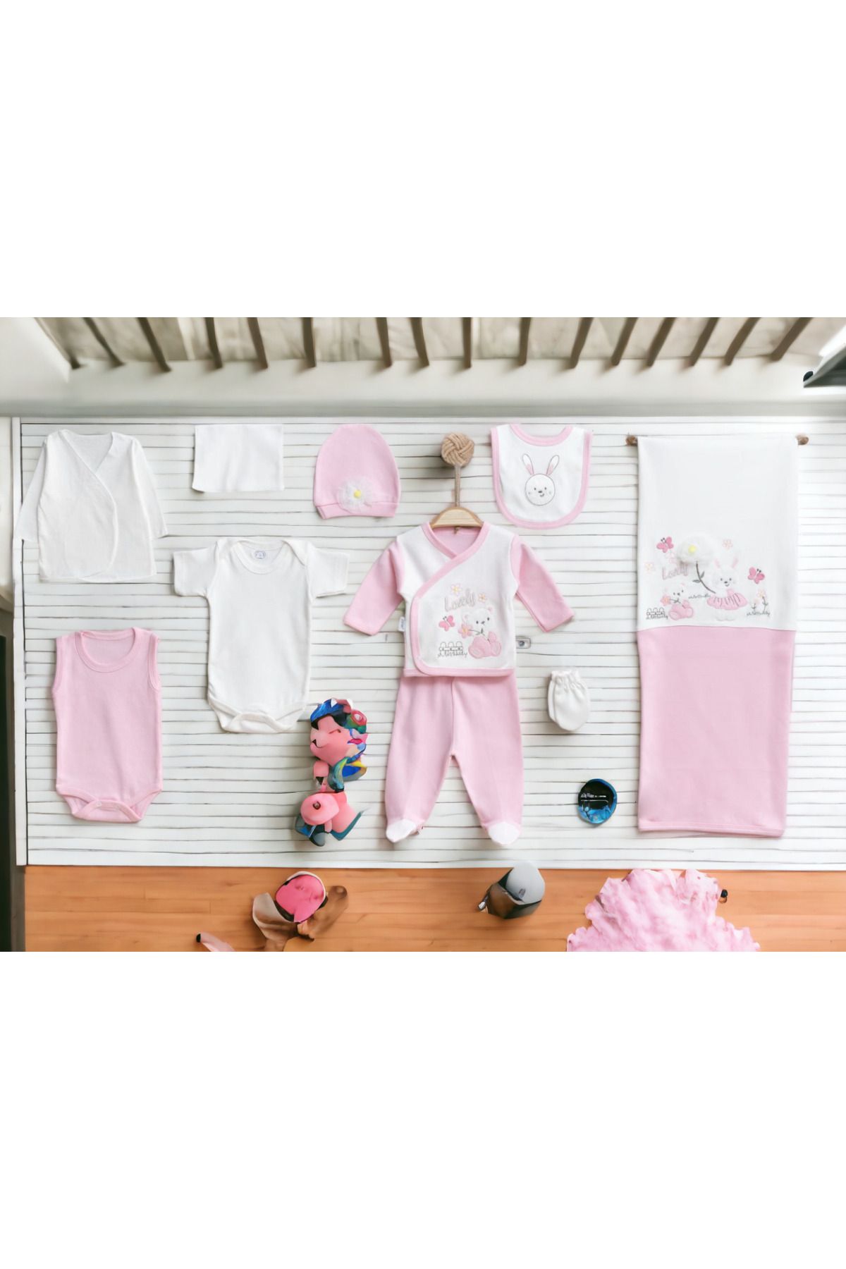 https://cdn.dsmcdn.com/ty1122/product/media/images/prod/SPM/PIM/20240107/15/d6bffbe9-d0cf-3cc7-bc7a-ef6976213e15/1_org_zoom.jpg