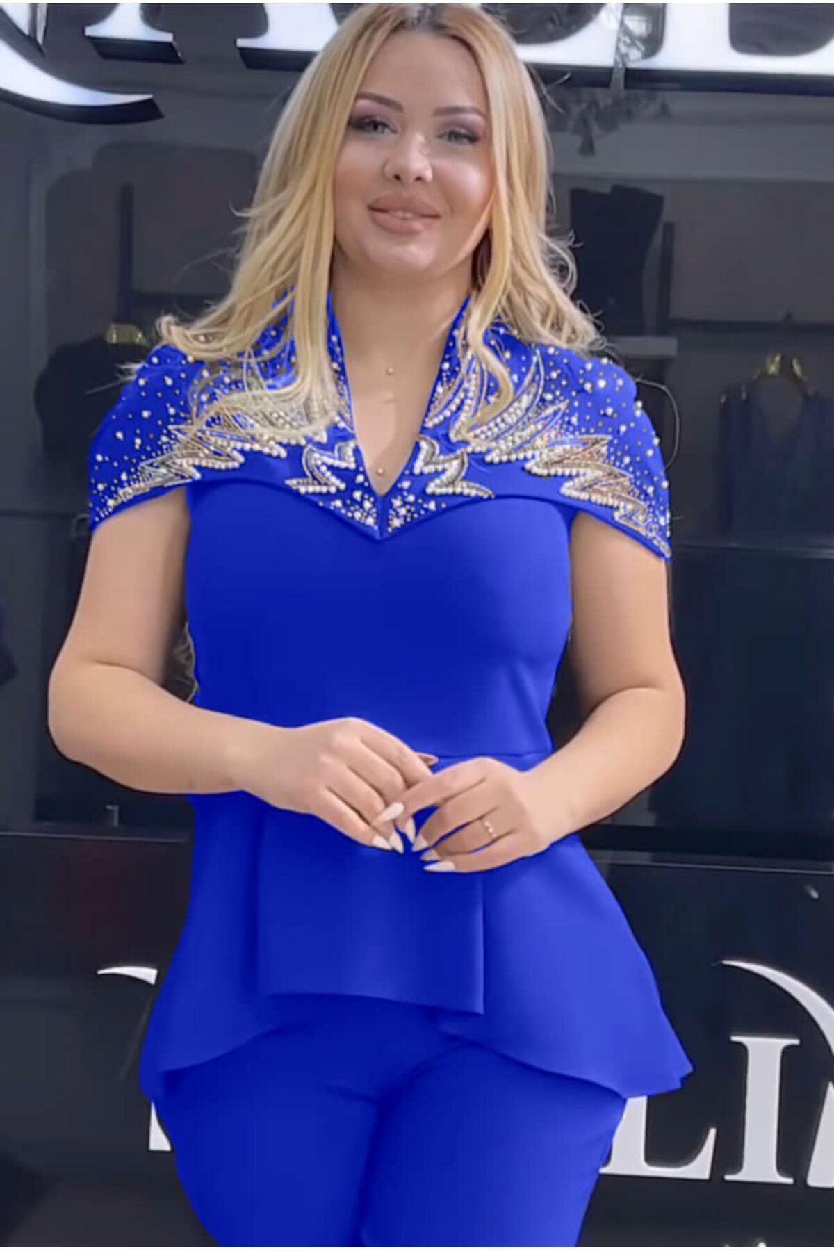 guller tekstil Kadın Omuzlar Taşlı Krep PantolonBluz Takım Fiyatı