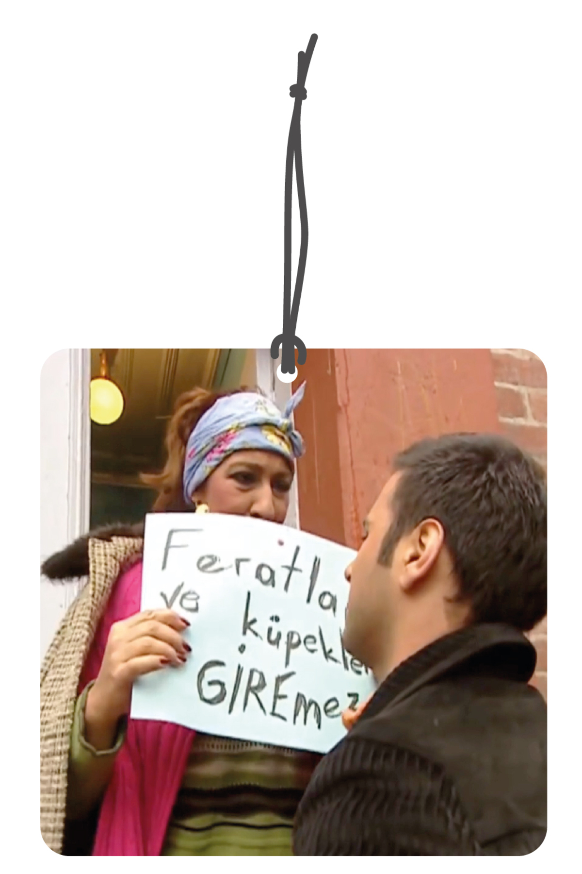 Genel Markalar Feratlar ve Köpekler Giremez Görselli Dekoratif Oto Kokusu ve Aksesuar Seti