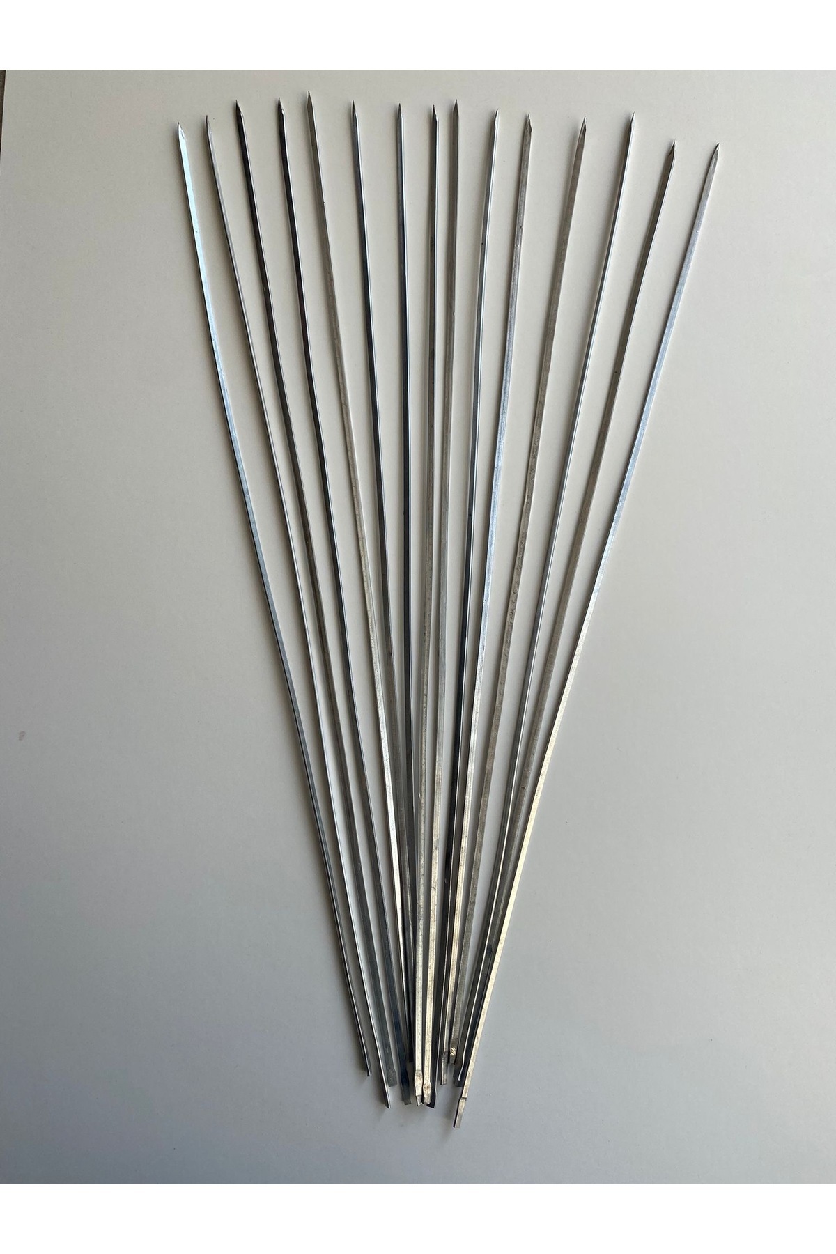 mobilreyon 25 adet Ciğer Şişi 60 cm , Et Mangal Yassı şiş (uzunluk 60 cm )