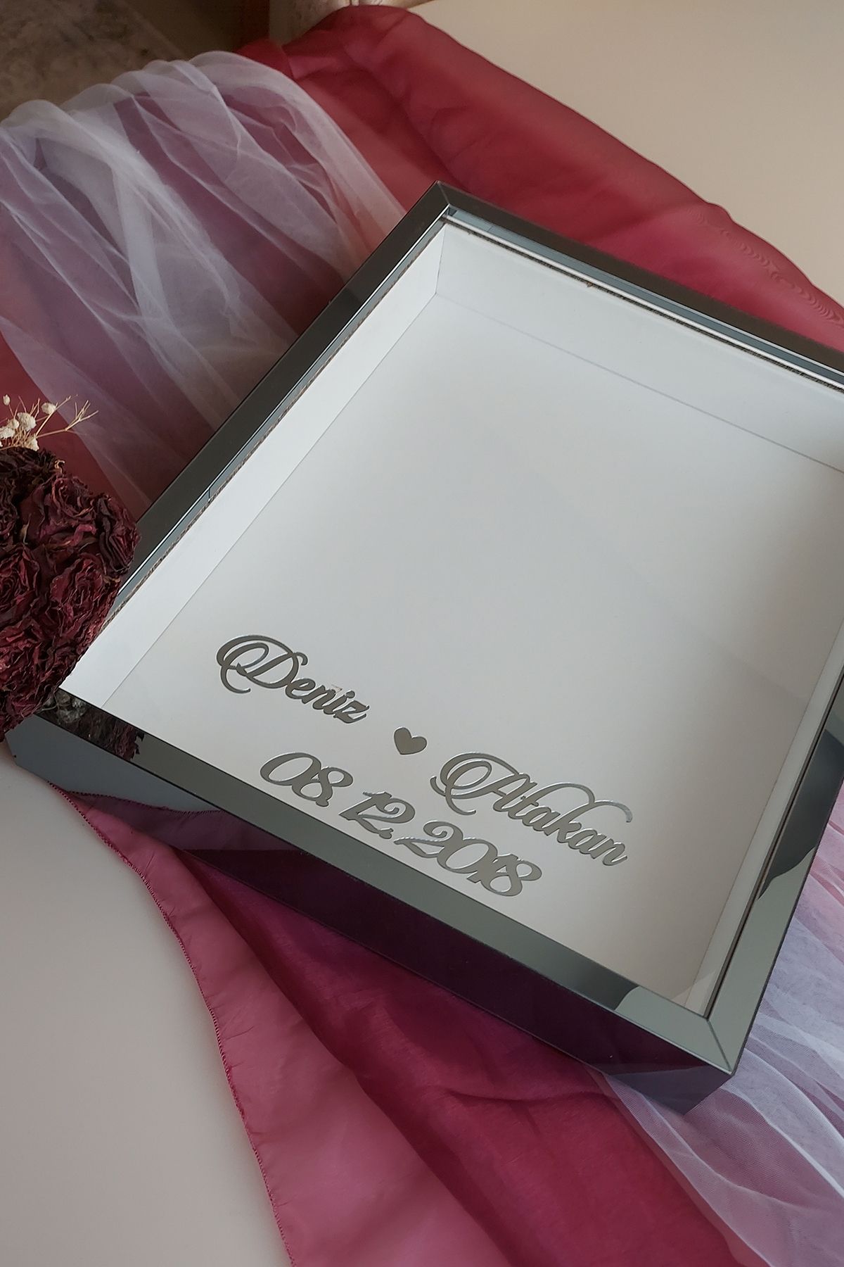 Verda Çerçeve-40x50 Cm Smoked Deep Memory Frame Without LEDs - Rose Box Memory Frame, White Background 3