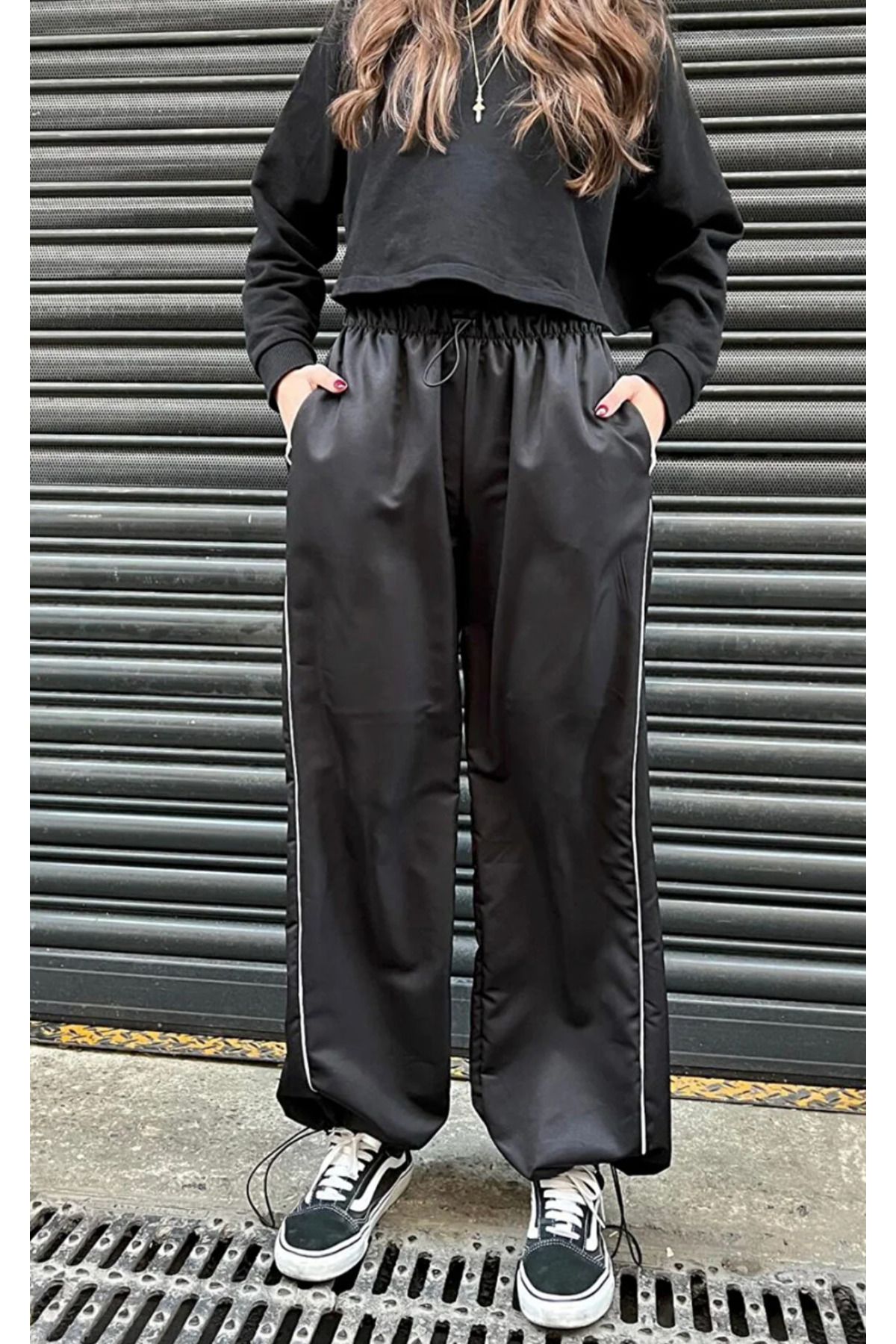 JUNNES-Black Single Strip Parachute Fabric Sweatpants - JNStekşerit 3