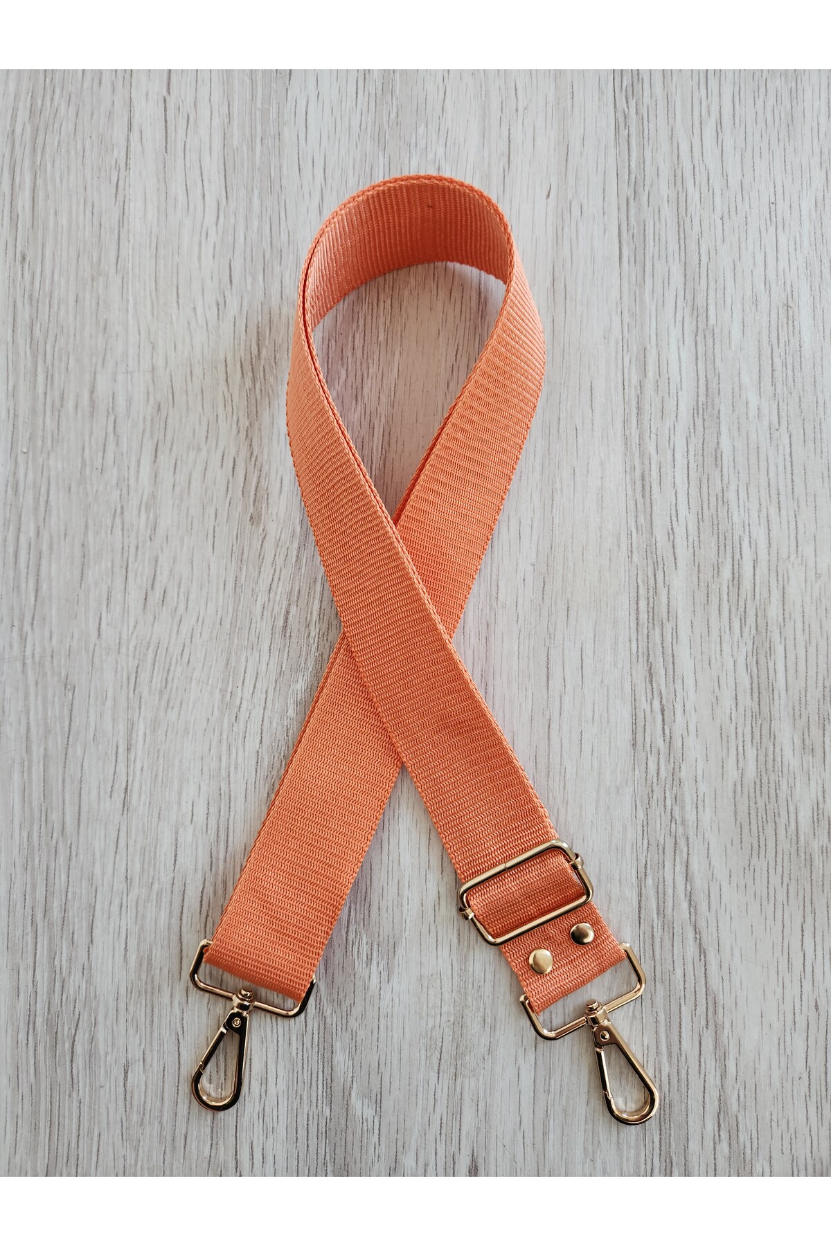 POLYESTER COLUMN BAG HANGER (4 CM EN)