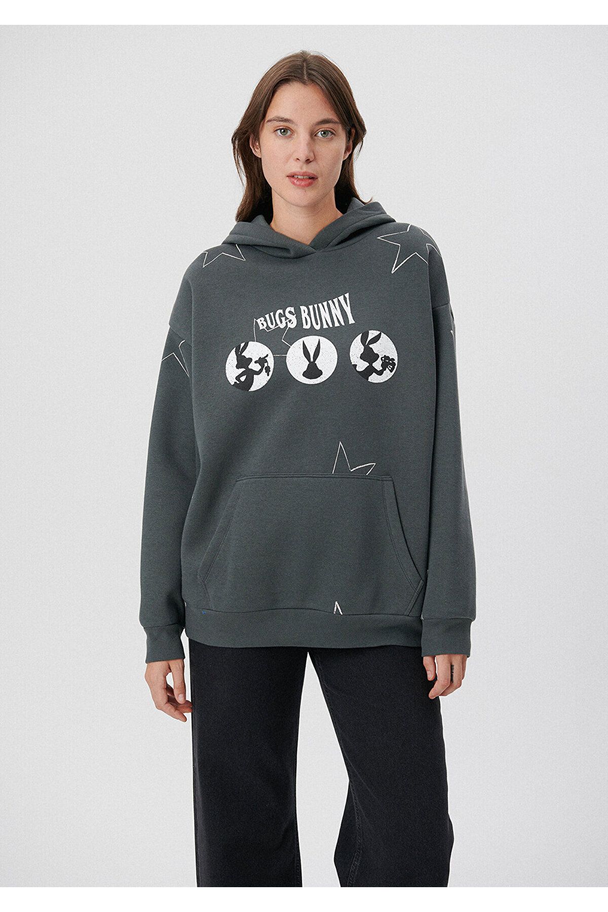 Sweatshirt bugs bunny sales