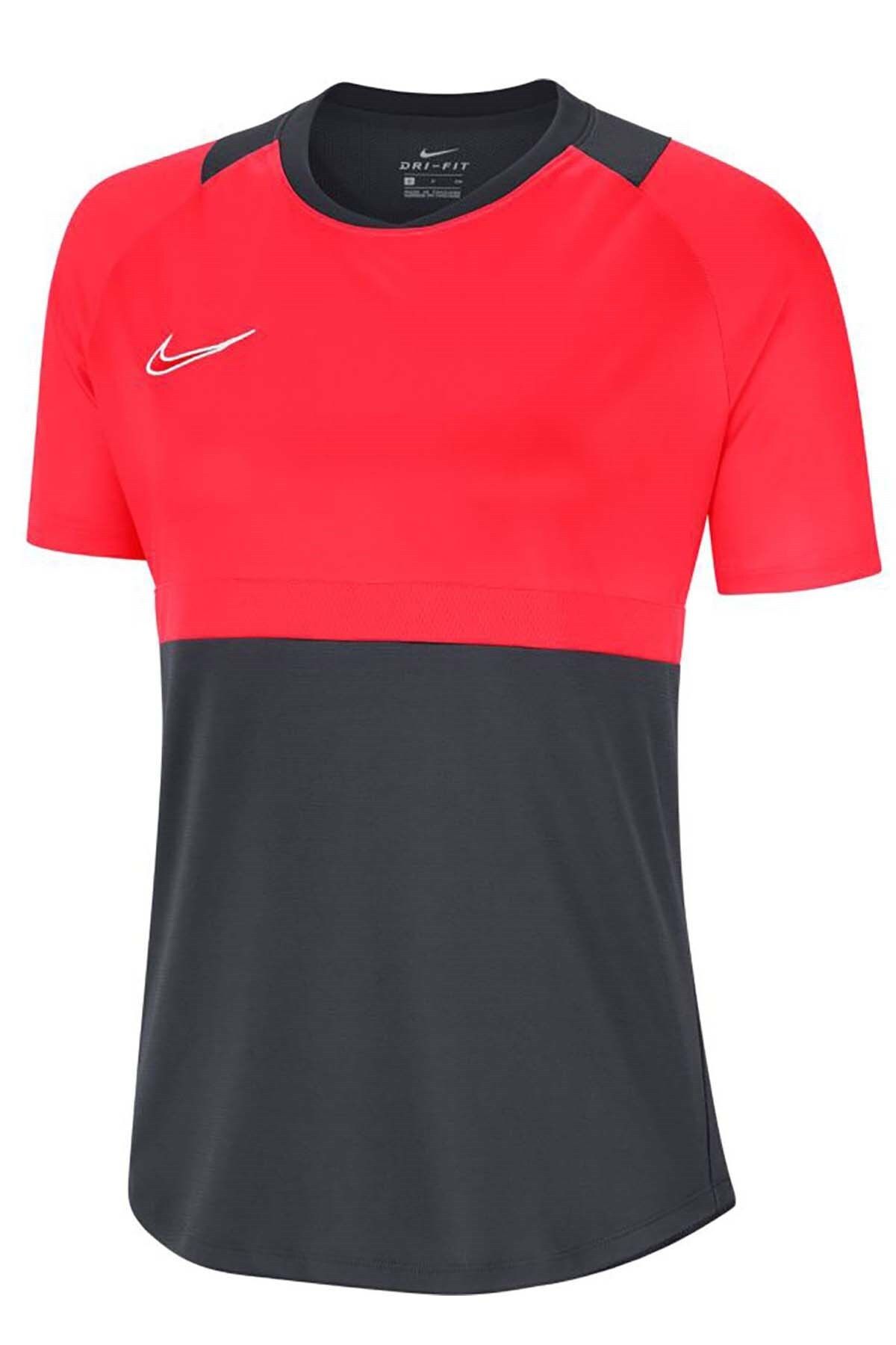Black red nike shirt hotsell