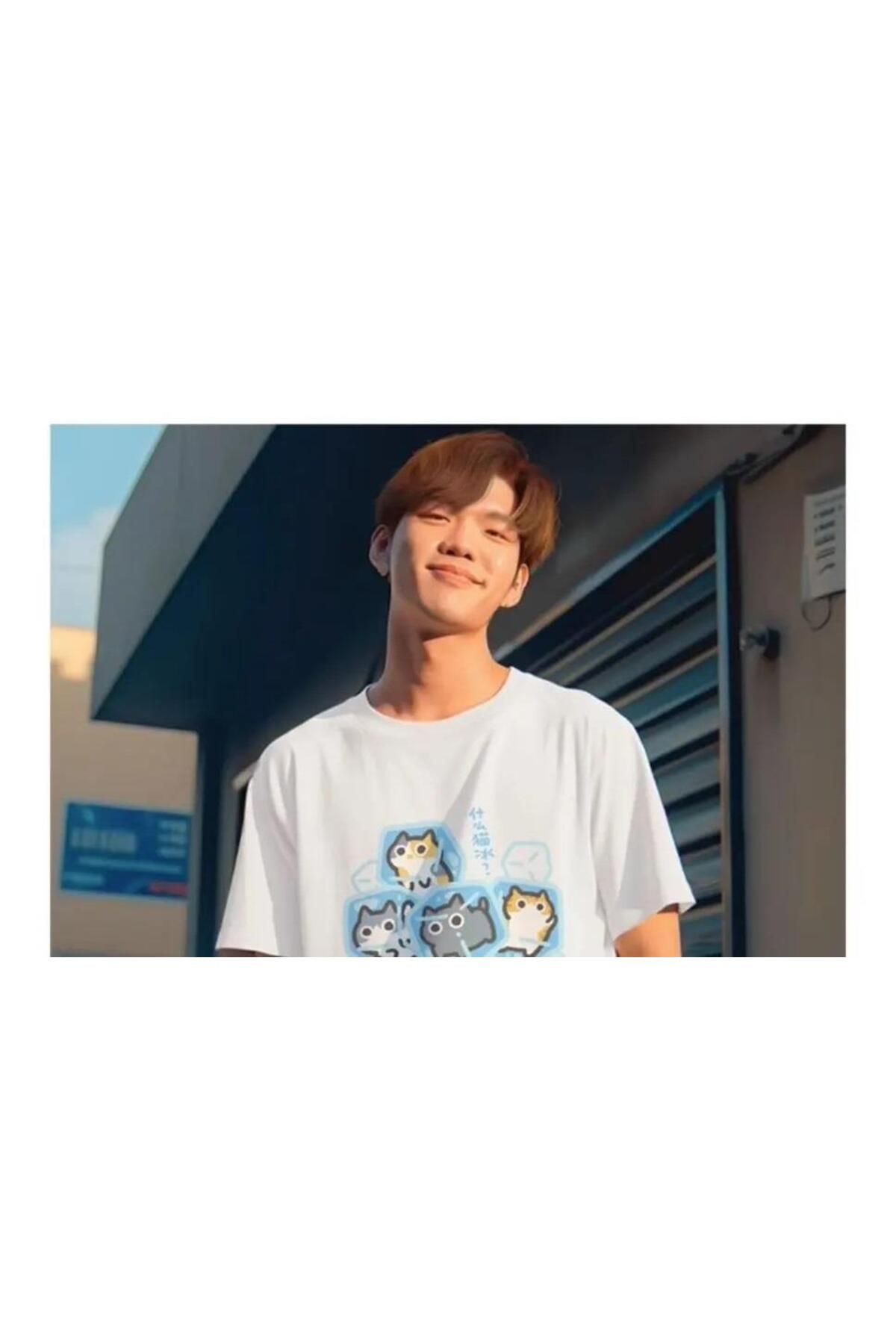 Toum-Y2k Cat in Ice Cube Printed White Unisex Oversize T-shirt 2