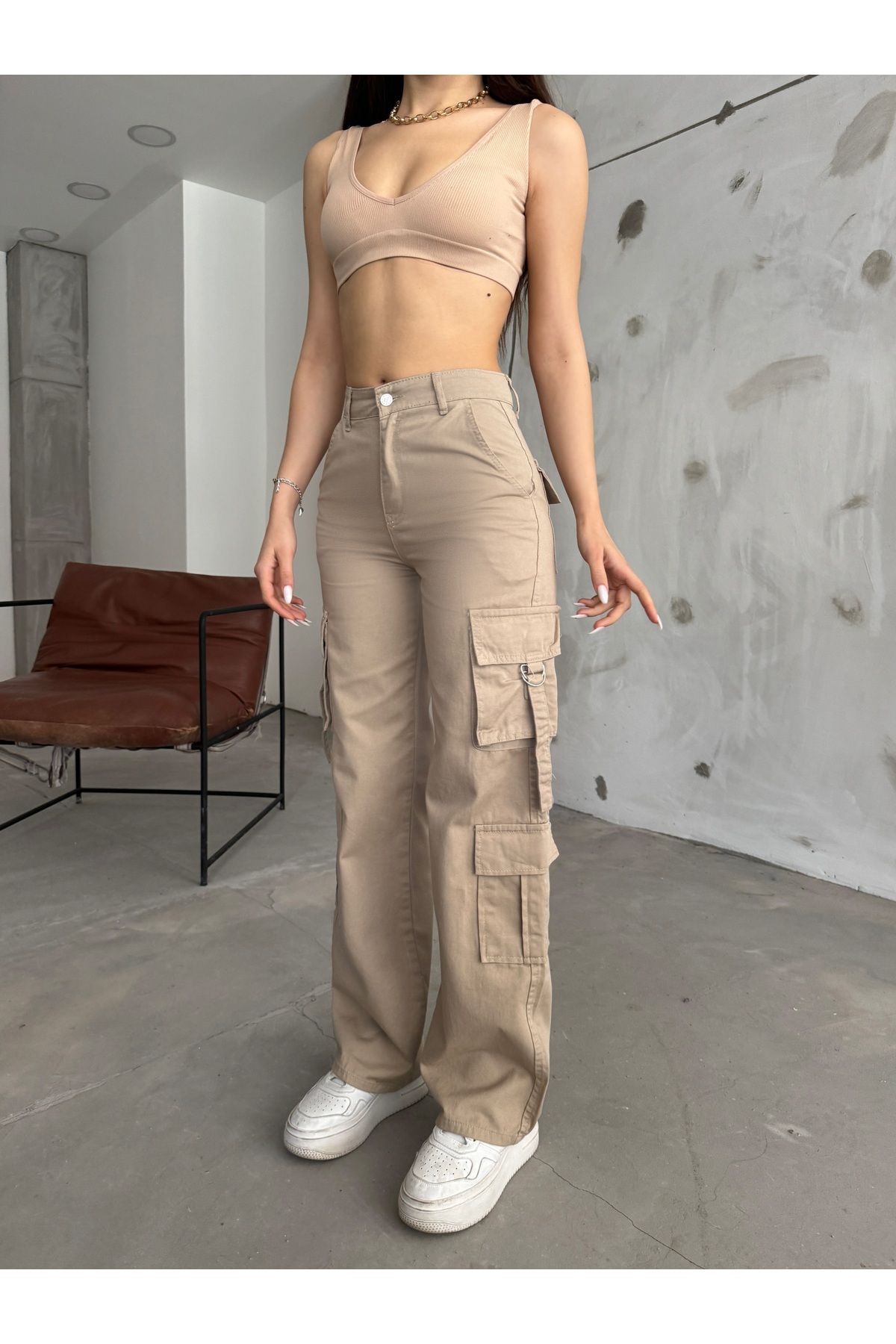 Beige Cargo Pants for Women | Aritzia US
