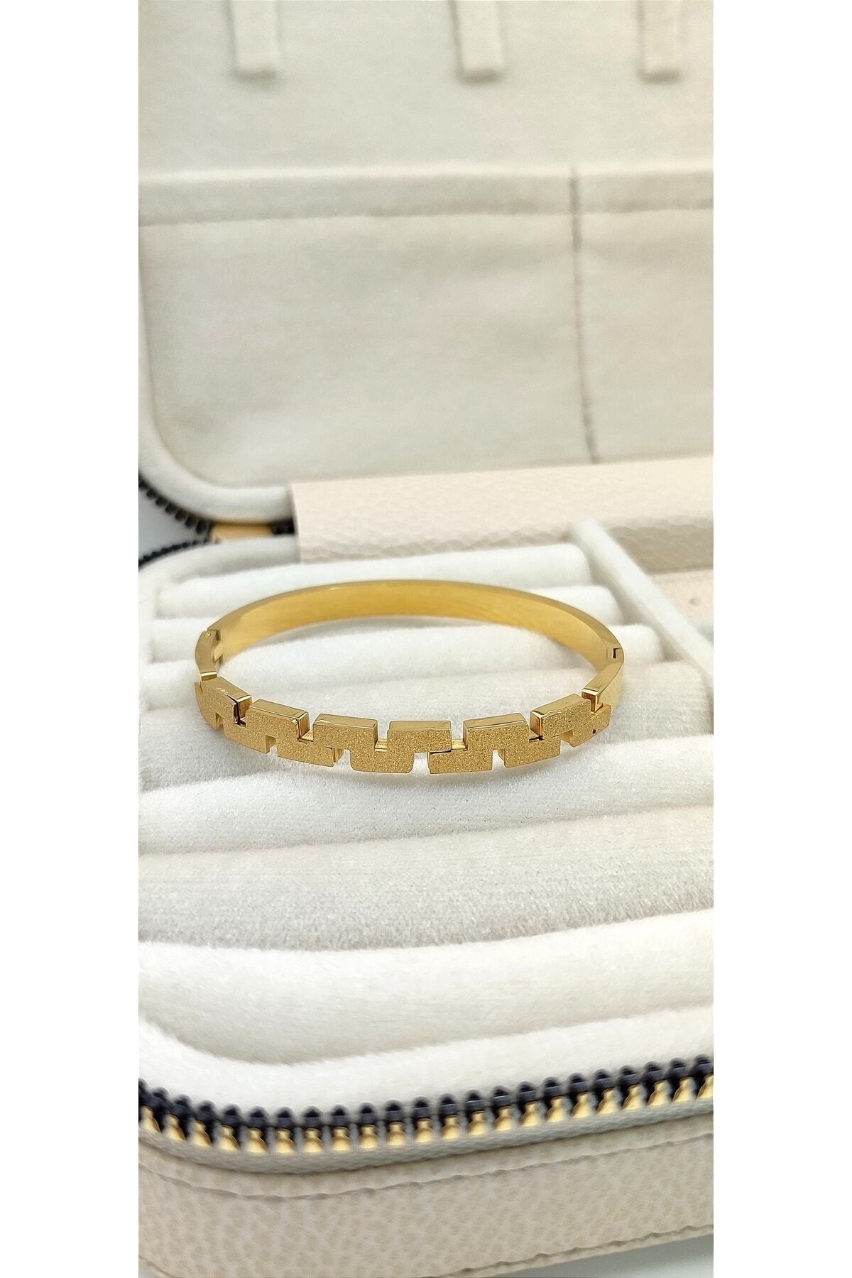 Callisto Sade 14 Ayar Altın Kaplama Çelik Kelepçe Bileklik