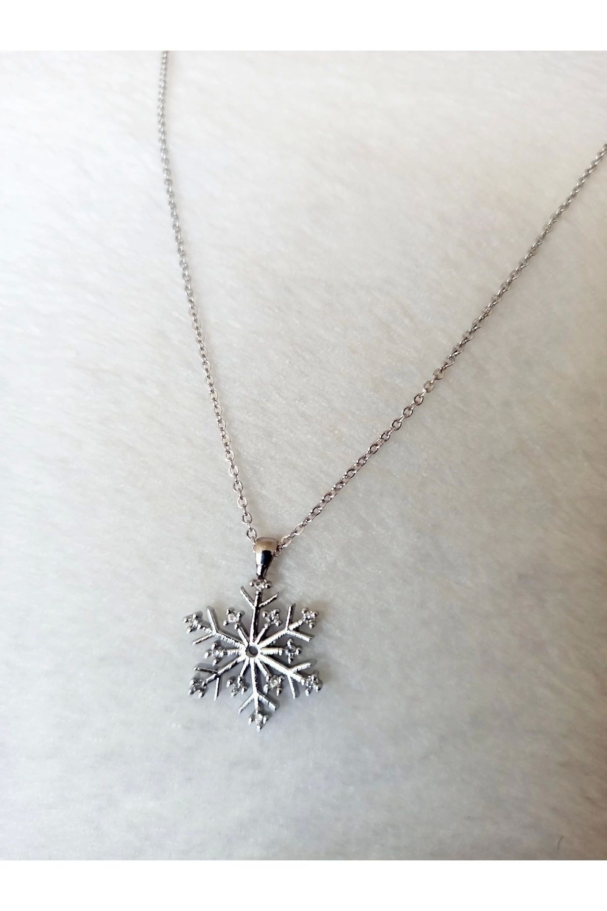 Snowflake locket hot sale