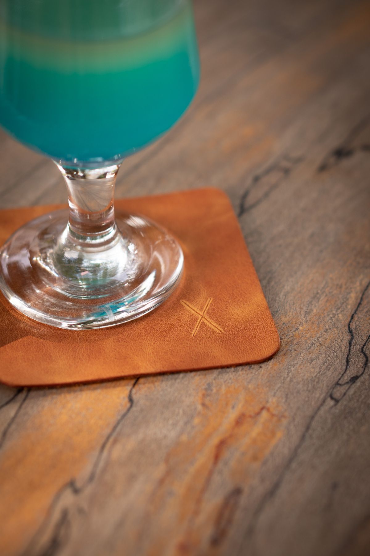 minimal X design-minimal X Coasters 6 pcs - real leather - Camel - minimalist design 3