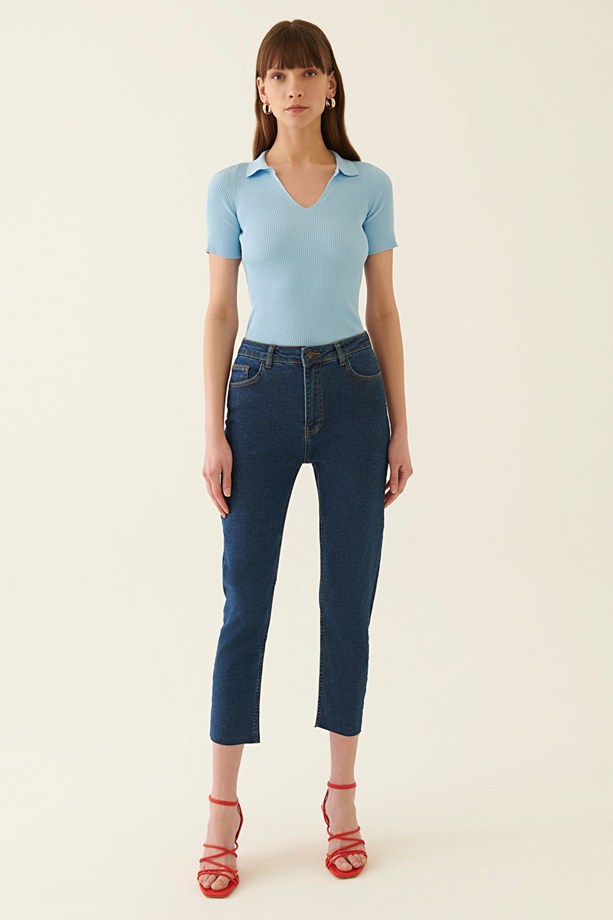 complete the look image