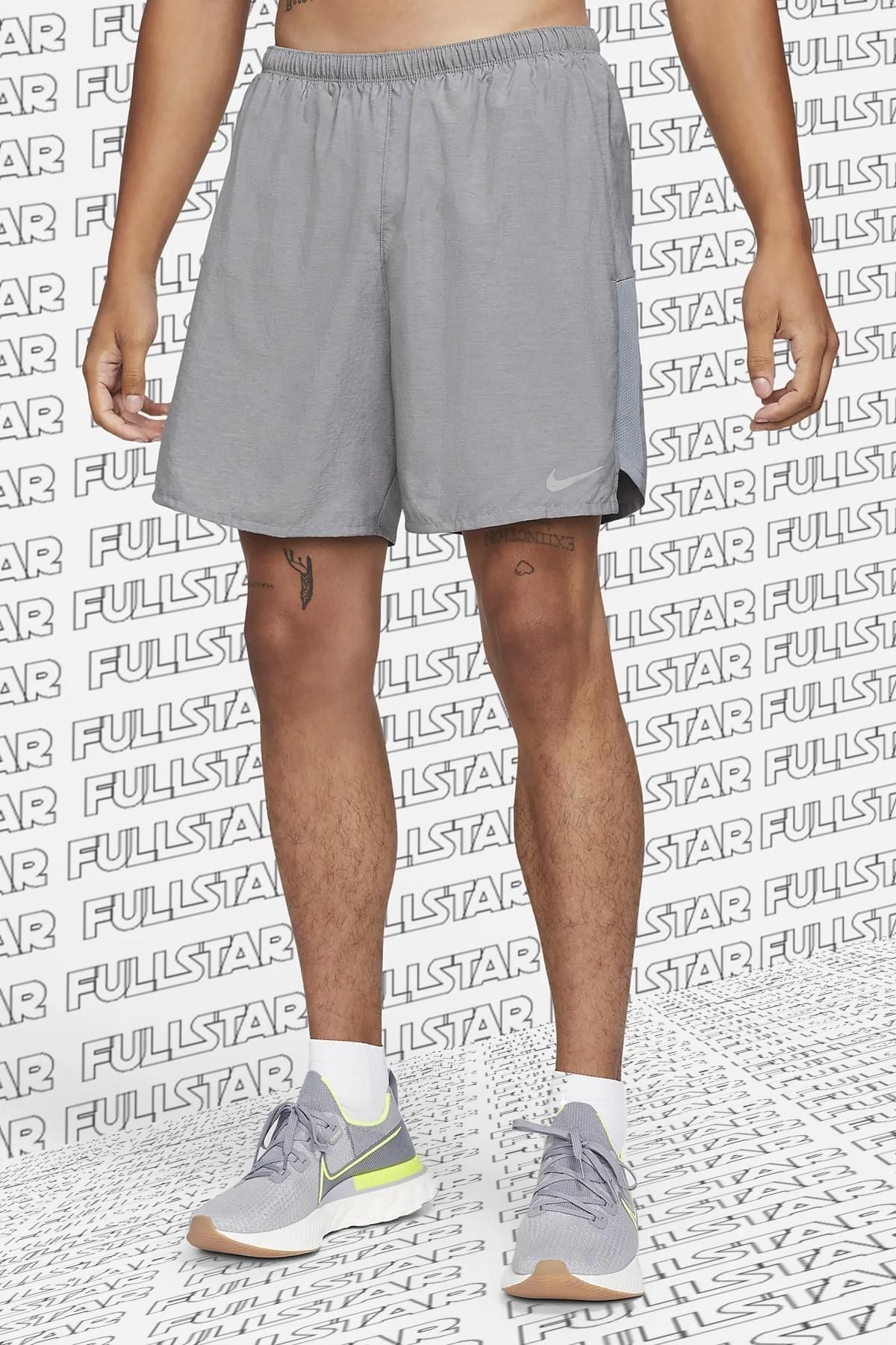 Nike Sports Shorts Gray Normal Waist Trendyol