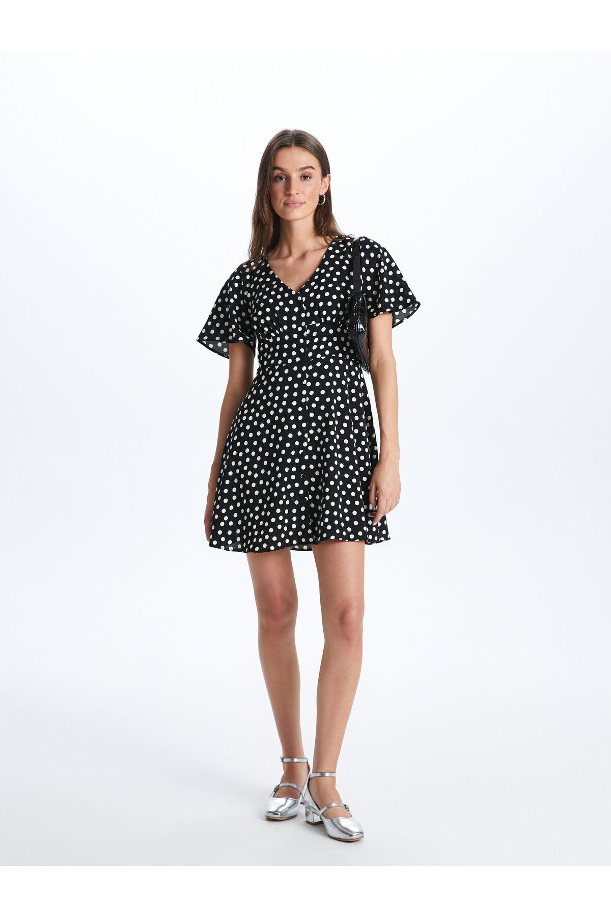 LC Waikiki-V-Neck Polka Dot Short Sleeve Linen Look Women's Dress 3