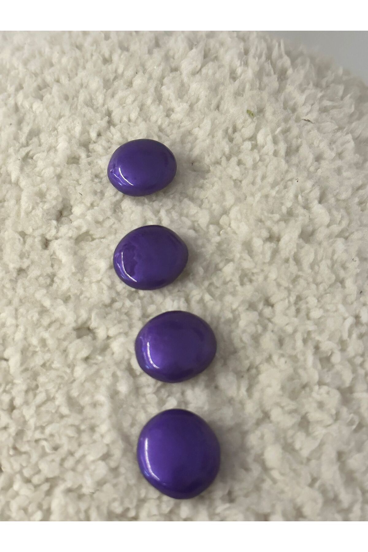 ODDA TASARIM ATÖLYESİ-design round form pearlescent purple 4-piece button set 1