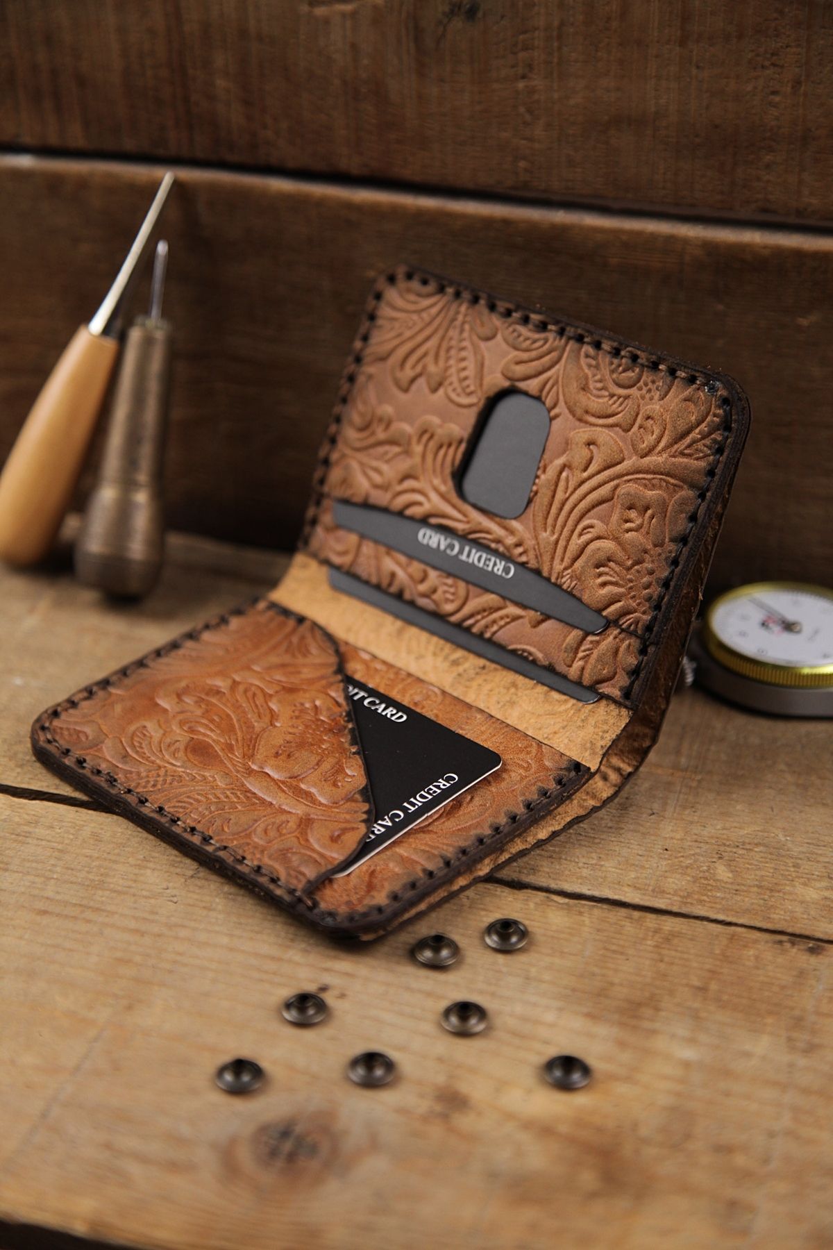کیف پول مردانه دستباف چرمی واقعی New Coast Leather 1900's