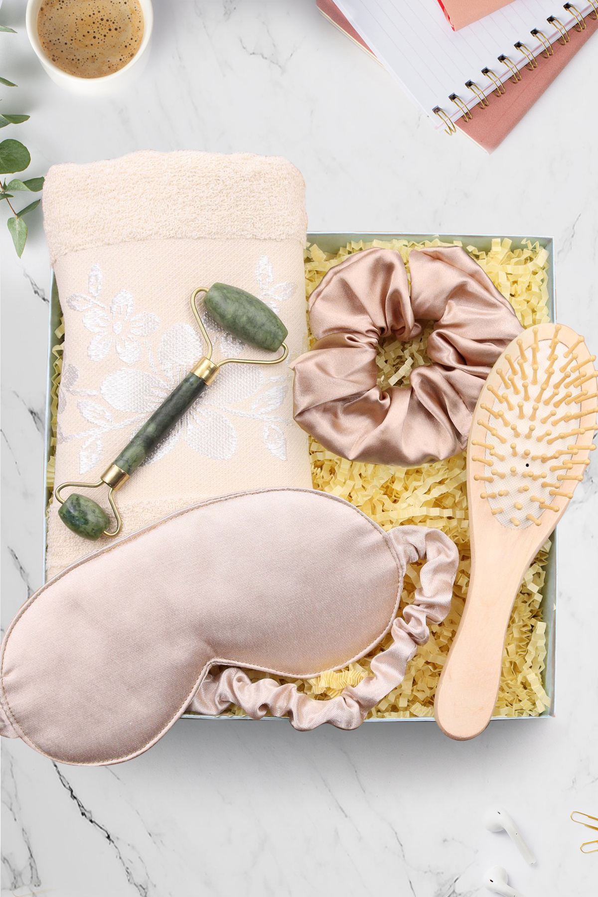 Trendmiya Uyku Bandı & Saten Toka & Ahşap Tarak & El Yüz Havlusu & Yeşim Taşı Yüz Masaj Aleti Hediye Seti