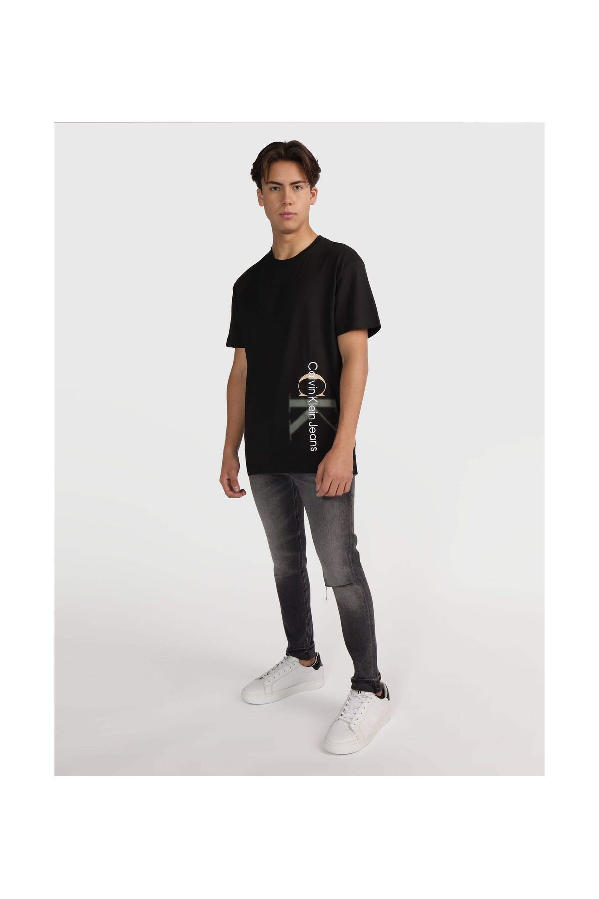 تی شرت مشکی مردانه پنبه آرم مارک روزانه از سیاه J30J324783 BEH استفاده کنید Calvin Klein