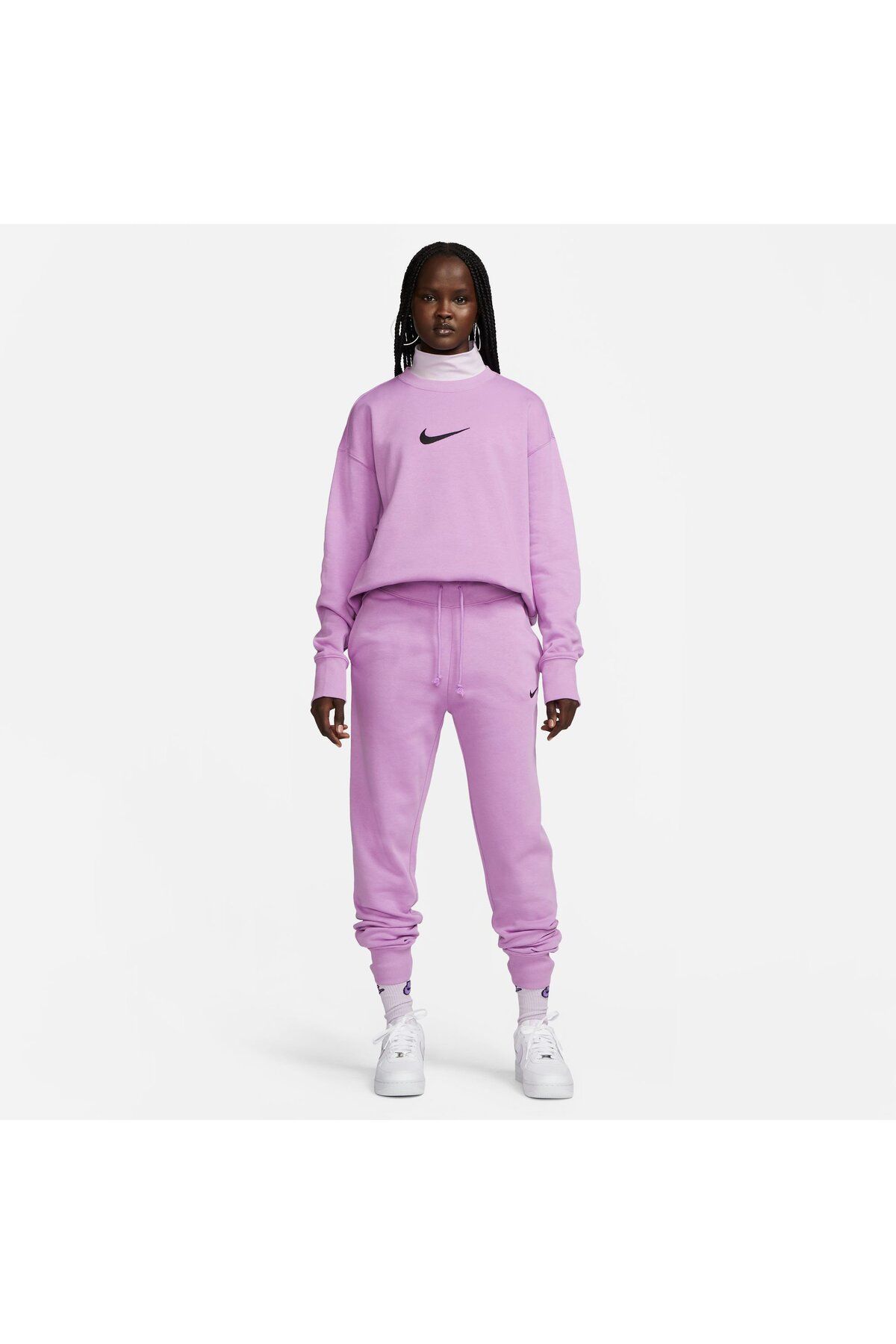 Purple top nike sweatpants