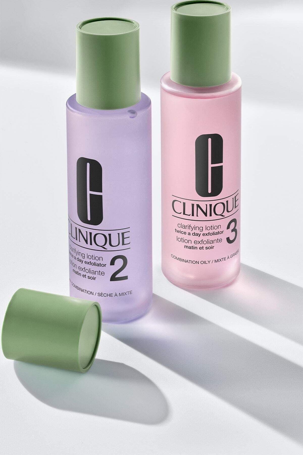 Clinique تونیک پاک‌کننده و تقویت‌کننده پوست ۳