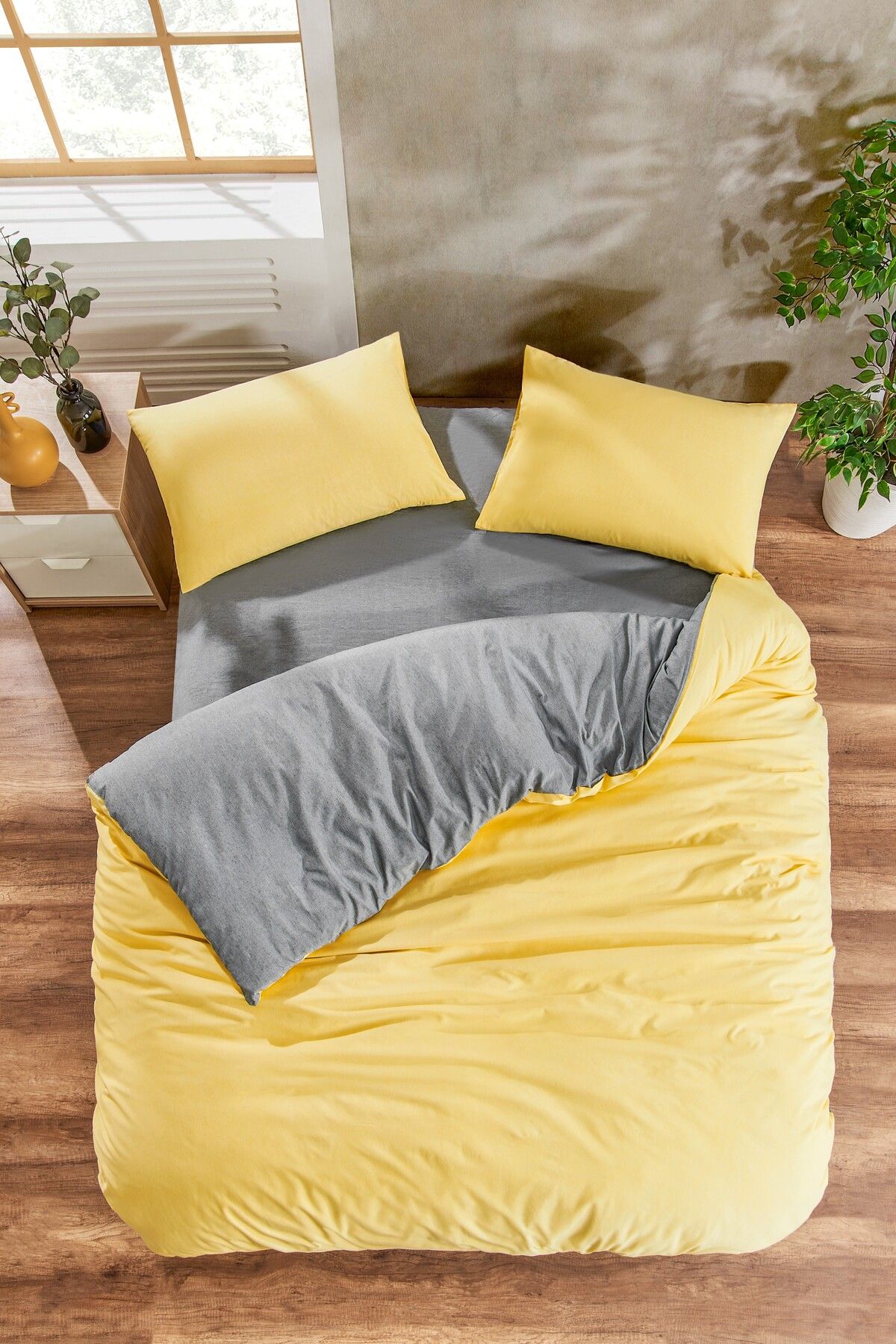 Pillow and deals duvet set double