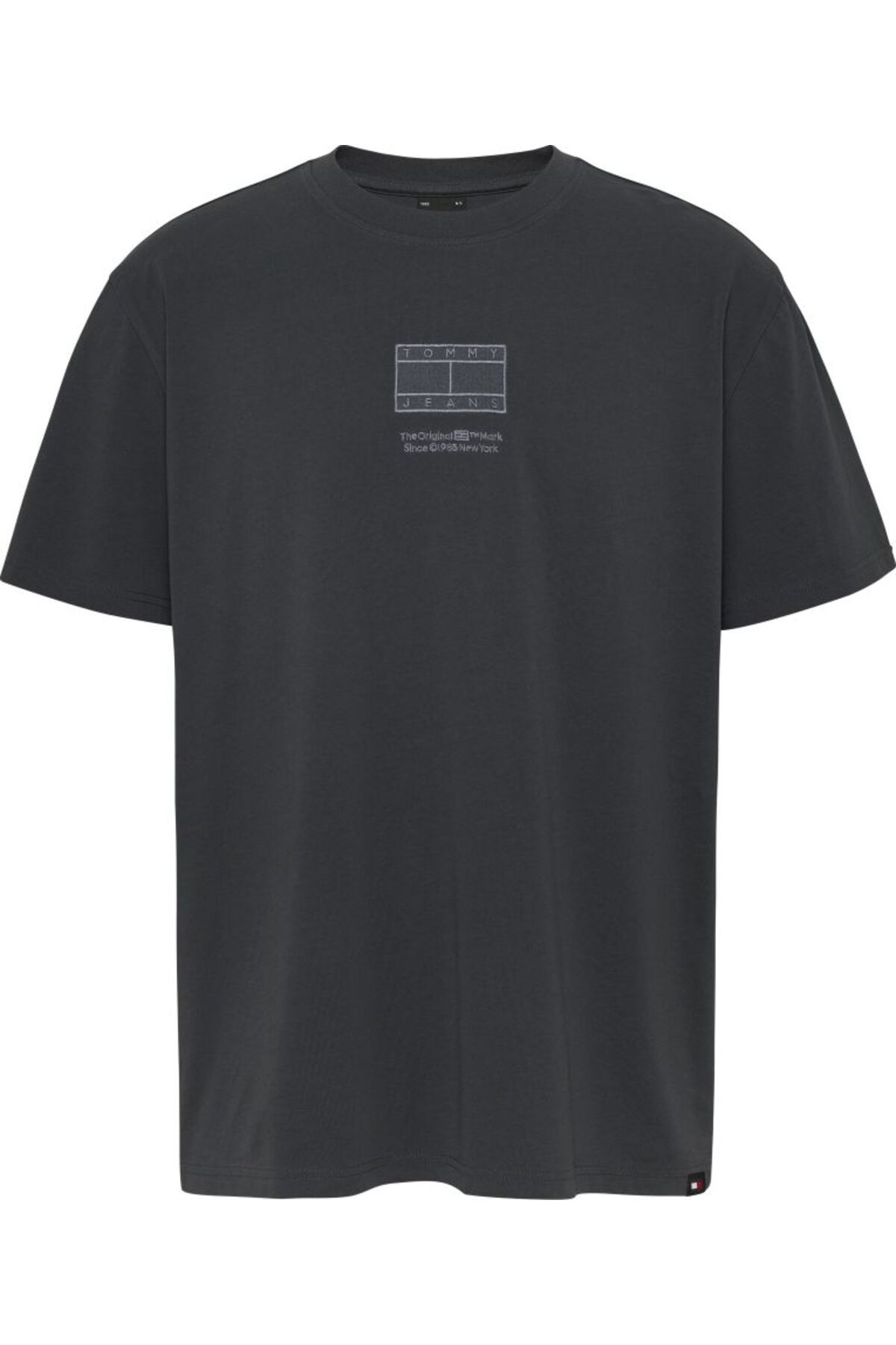 Gray tommy deals hilfiger shirt