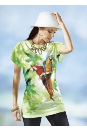 Kadın Yeşil Papağan Desenli T-shirt 23 030