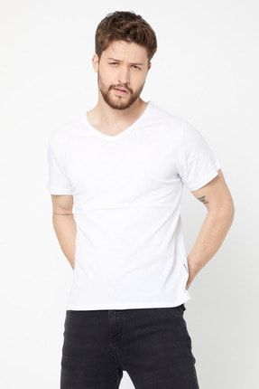 Erkek Beyaz Basıc Slim Fit Pamuklu Kısa Kollu V Yaka T-shirt CMREO36