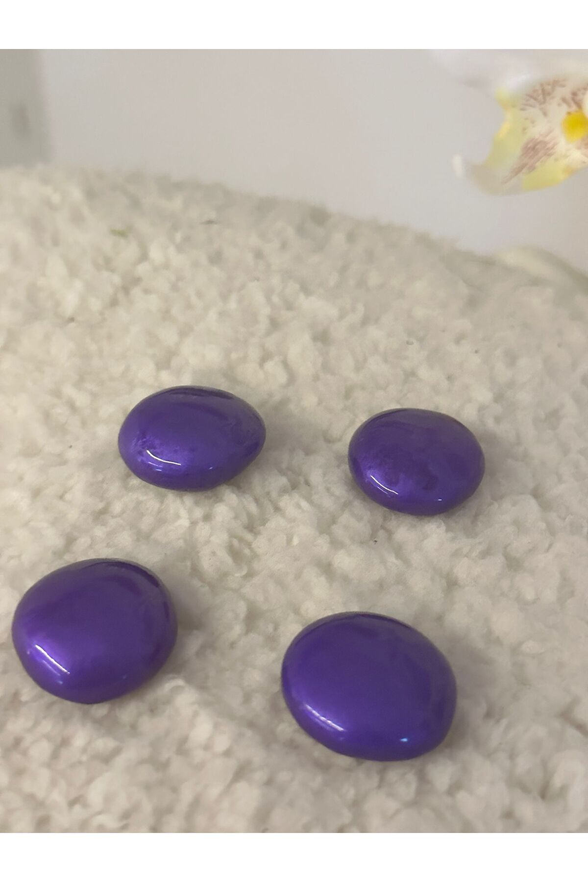 ODDA TASARIM ATÖLYESİ-design round form pearlescent purple 4-piece button set 4