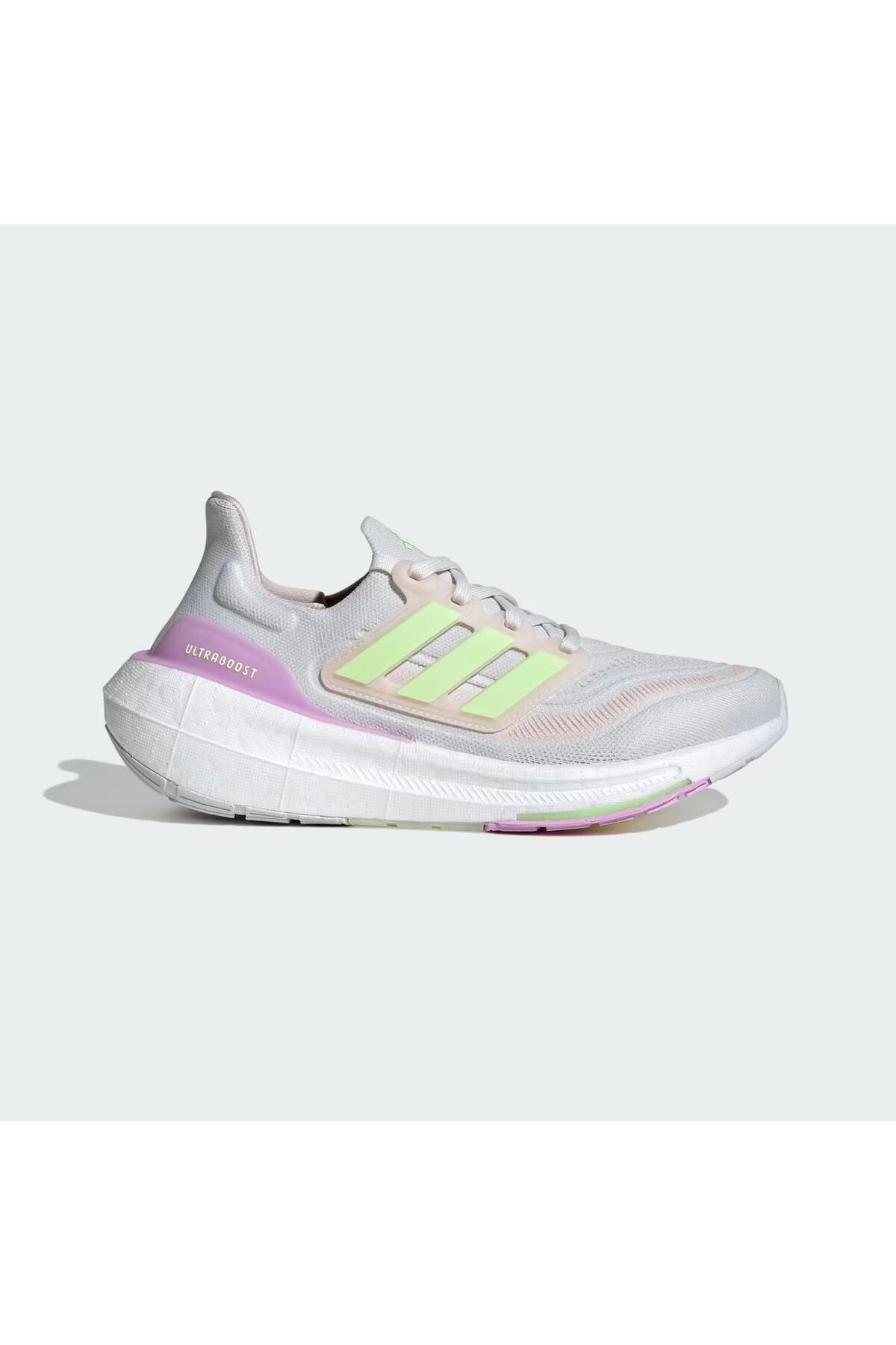 Zoom adidas ultra boost on sale
