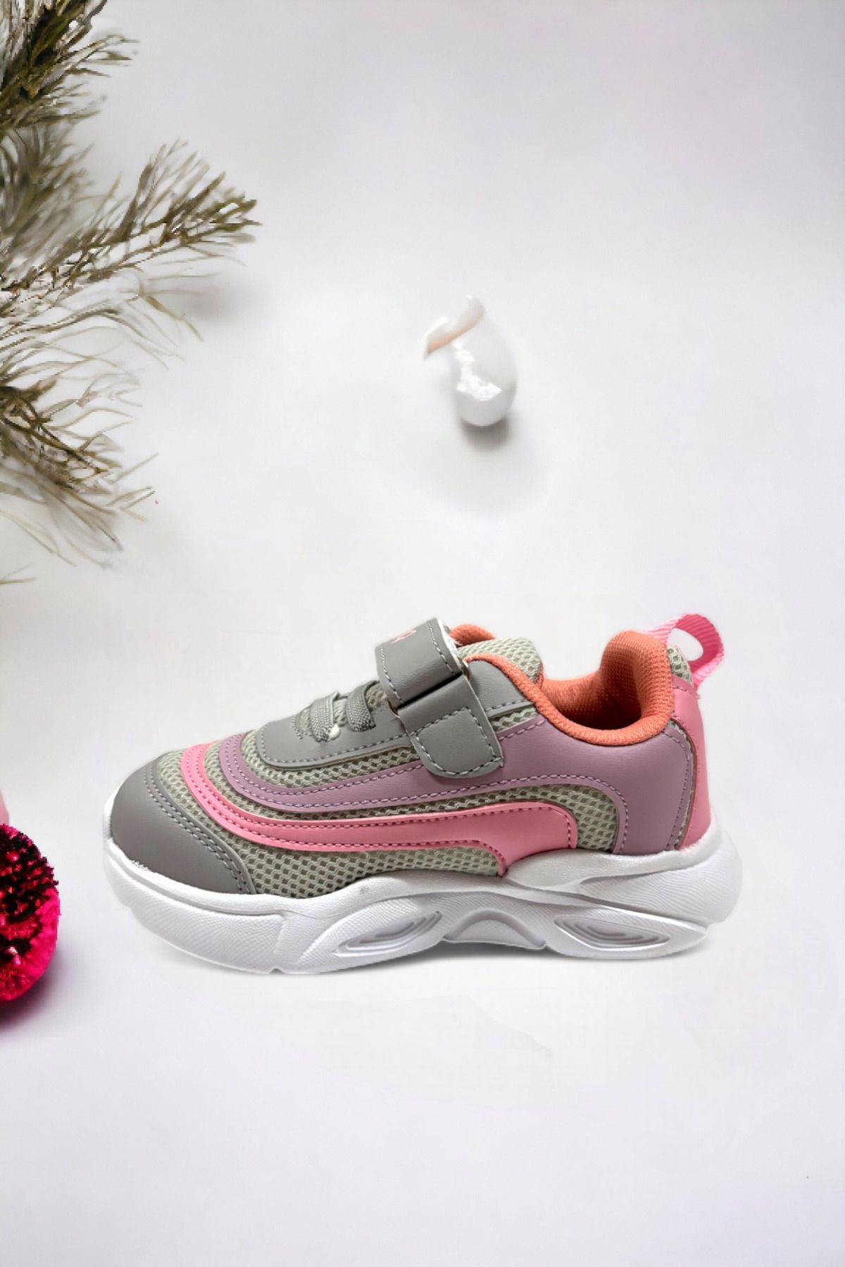 Velcro tape shoes hot sale