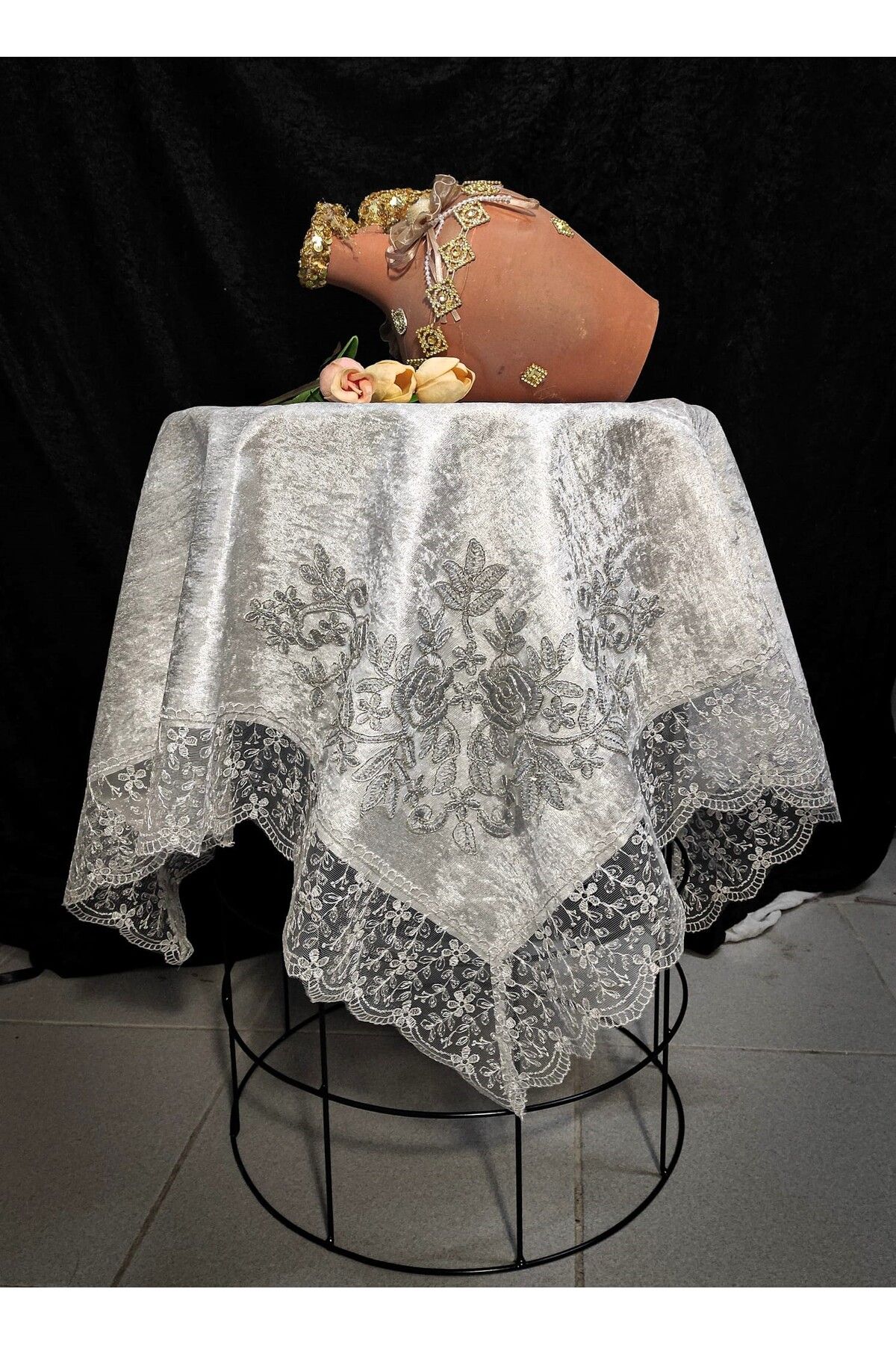 Gray lace tablecloth deals