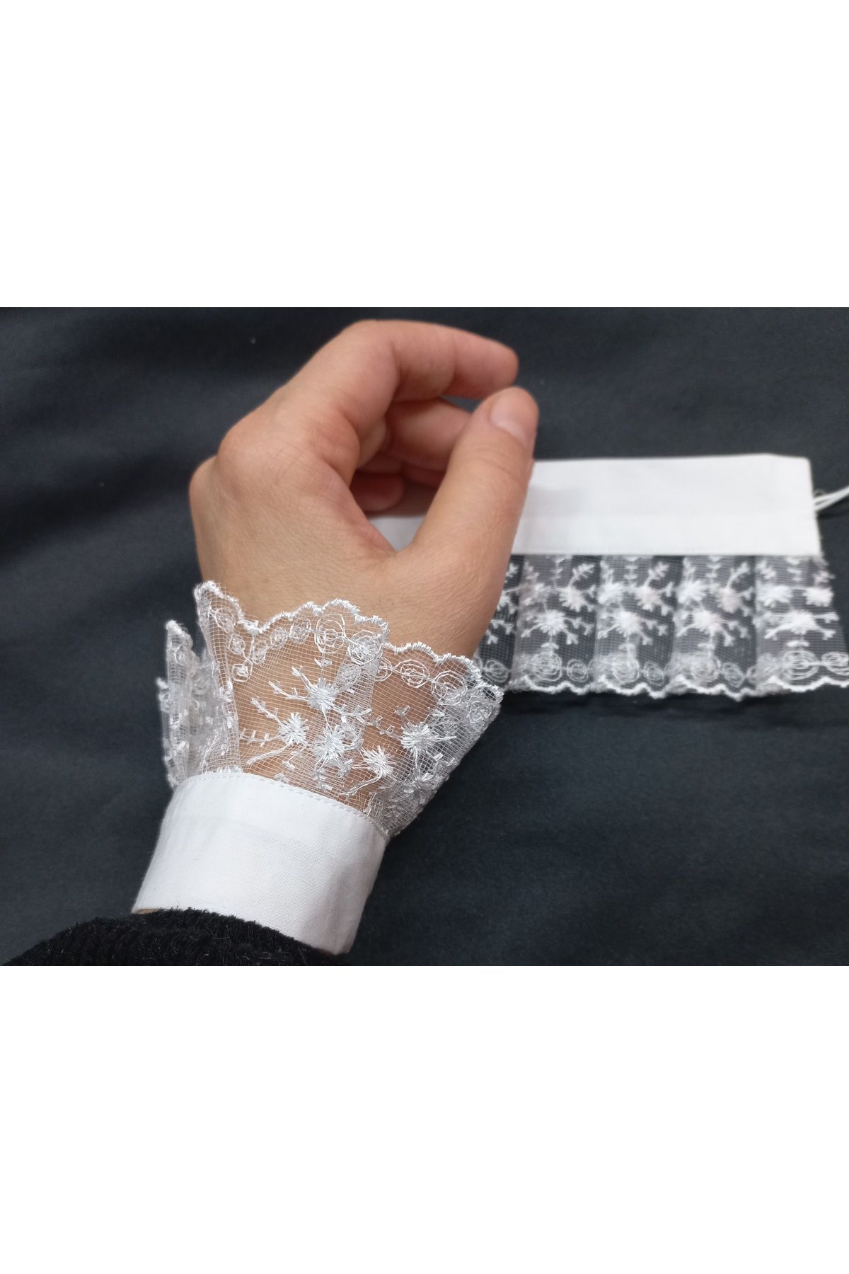 es moda shop-Aden Lace Removable Cuff Bracelet White 3