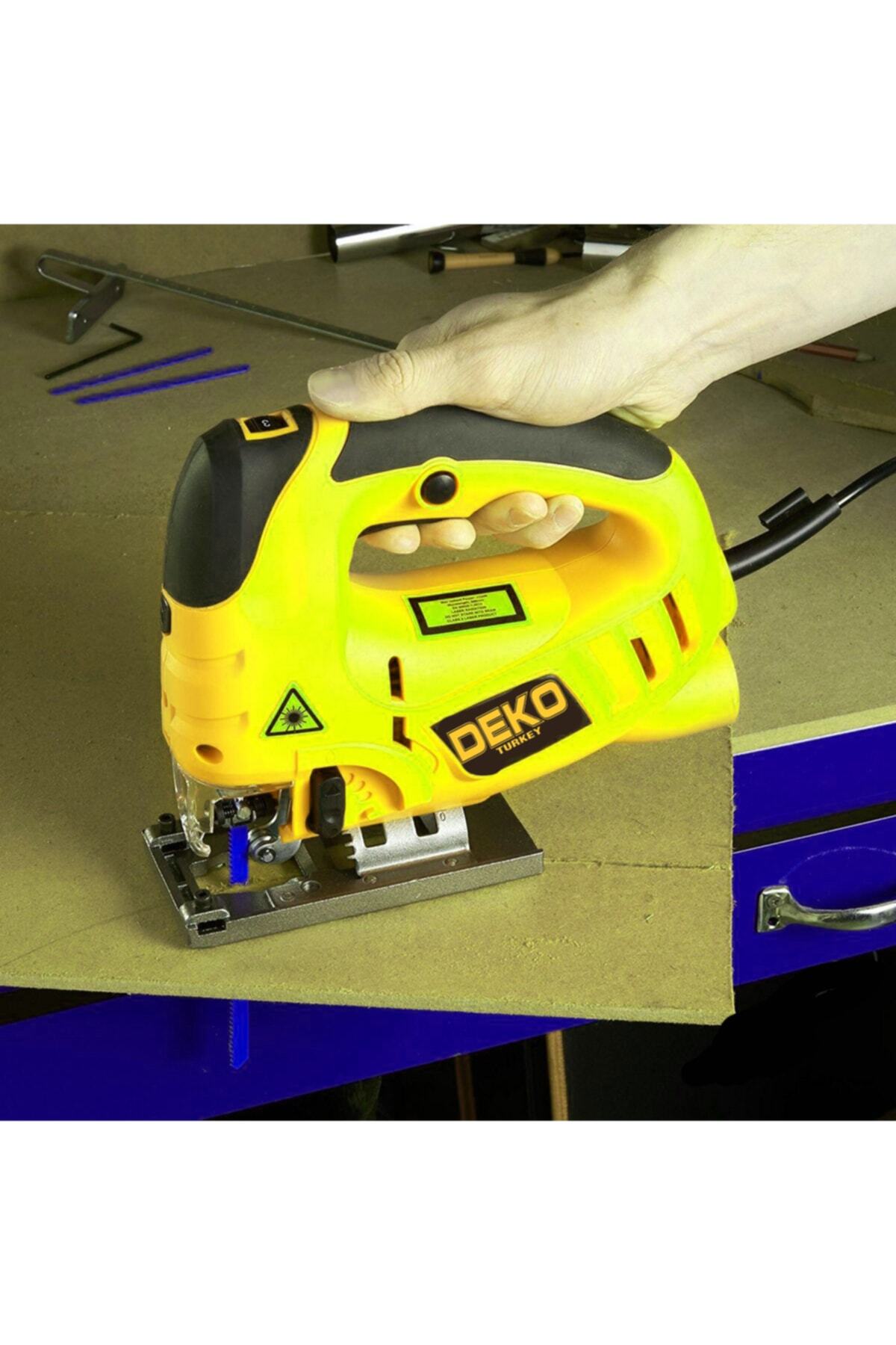DEKO Turkey Dkt10dt 6 Kademe Devir Ayarlı Lazerli Pandüllü Dekupaj Testere 2000 W Çantalı Set + 10ad Bıçak