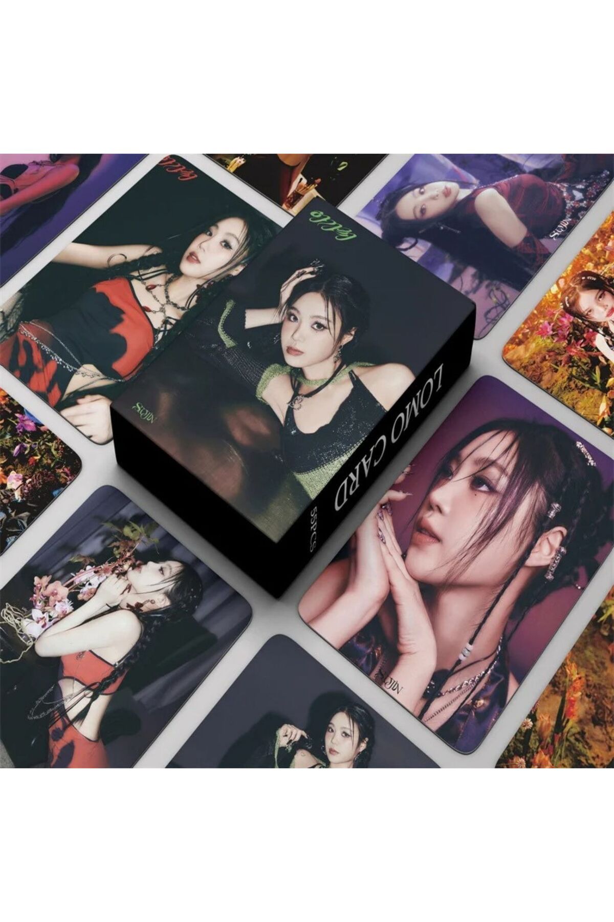 Kpop Dünyasi-SOOJIN '' Agassy'' Double-Way Printed Lomo Card Set 1